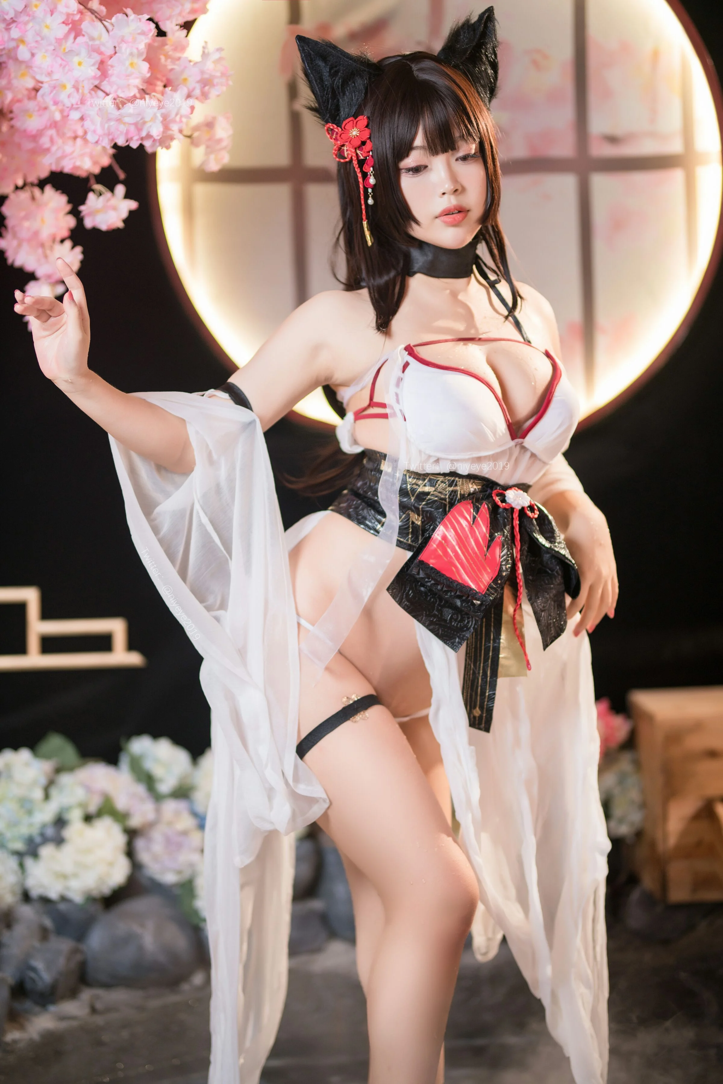 Đọc truyện hentai Tuyển tập Albums siêu phẩm Cosplay - Chap 613 - Bai Yeye - Azur Lane - Amagi