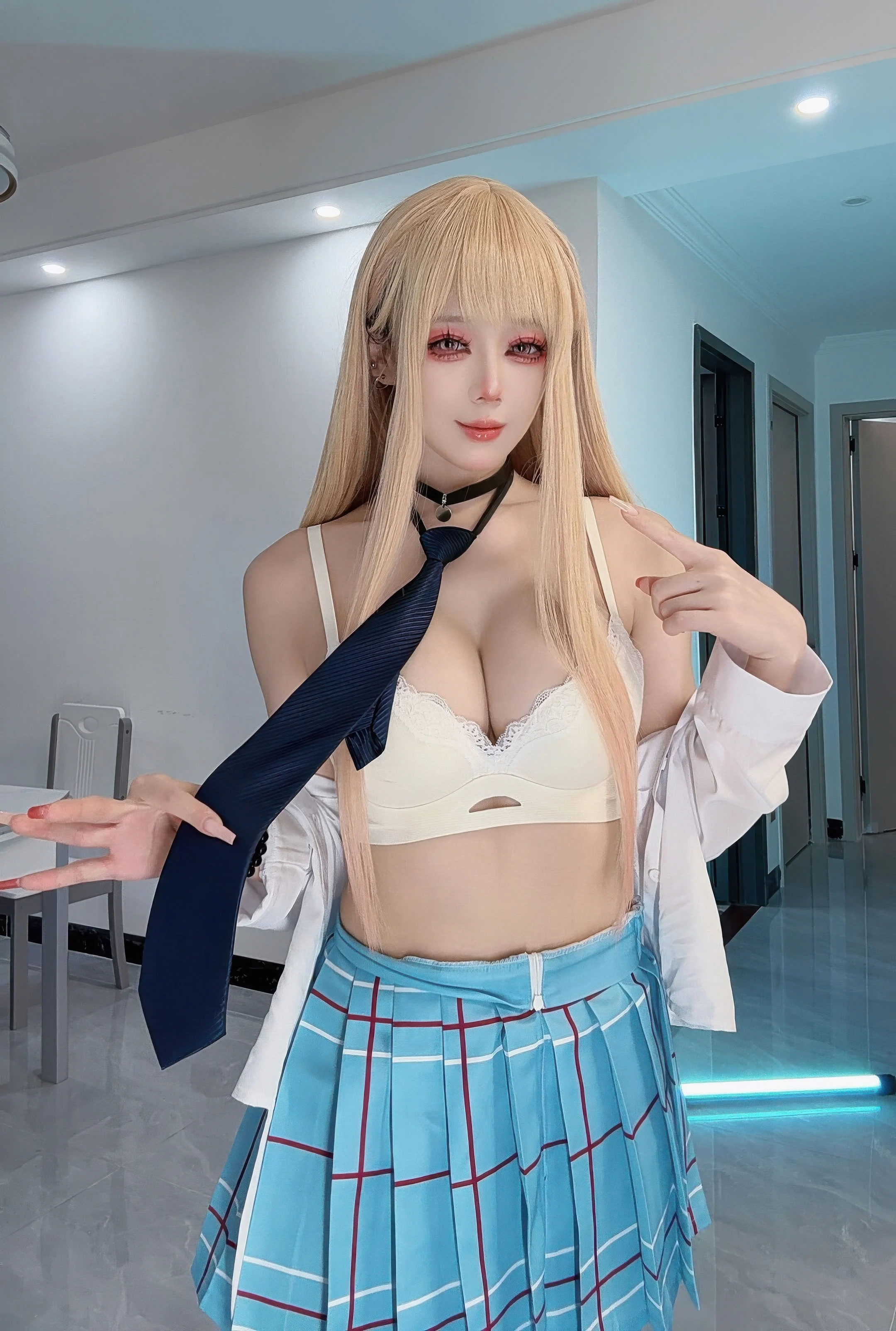 Đọc truyện hentai Tuyển tập Albums siêu phẩm Cosplay - Chap 1369 - Nine Words - A Dressing Doll Falls in Love (by Kitagawa Kaimu)