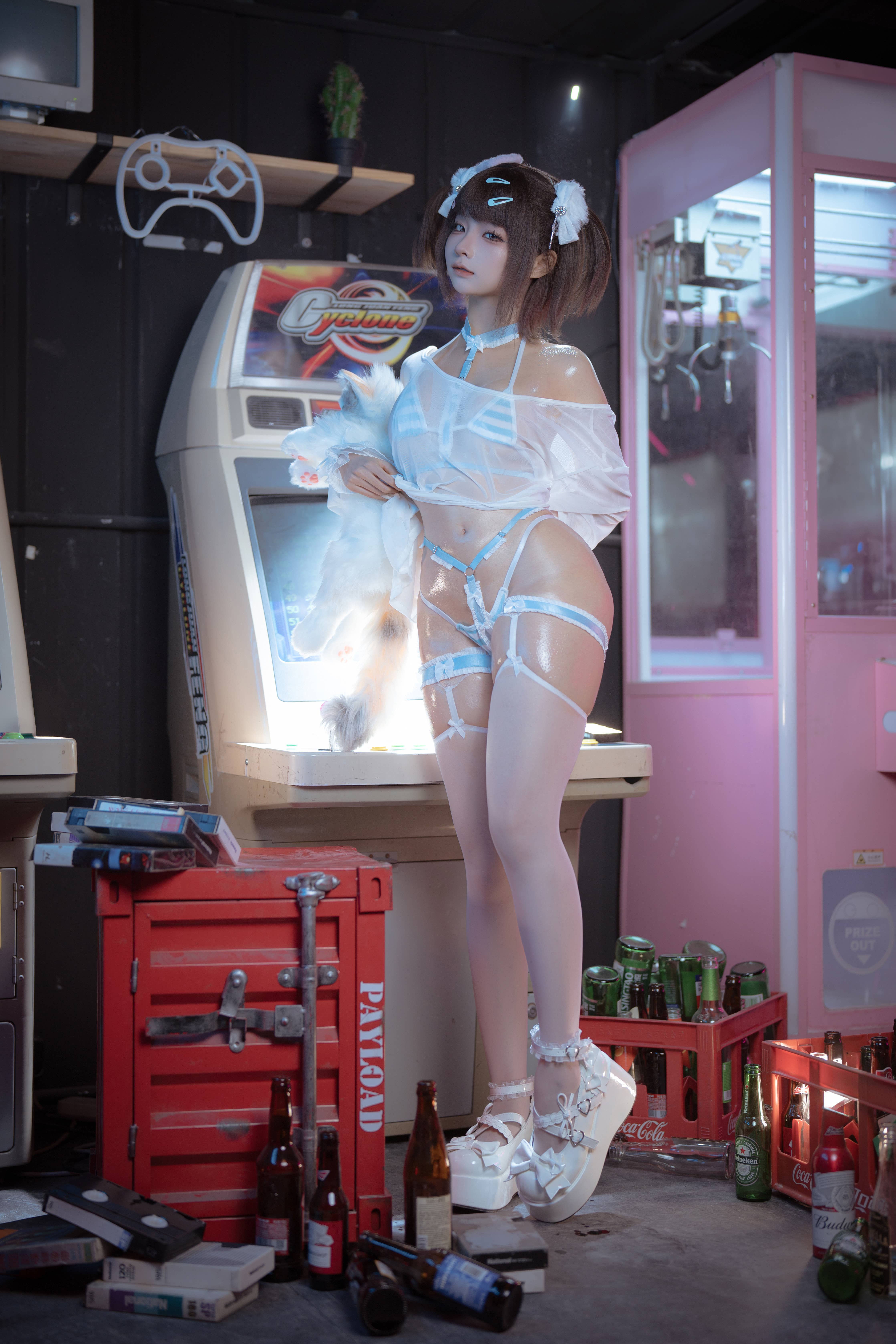 Đọc truyện hentai Tuyển tập Albums siêu phẩm Cosplay - Chap 1245 - Stupid Momo – Doll Princess
