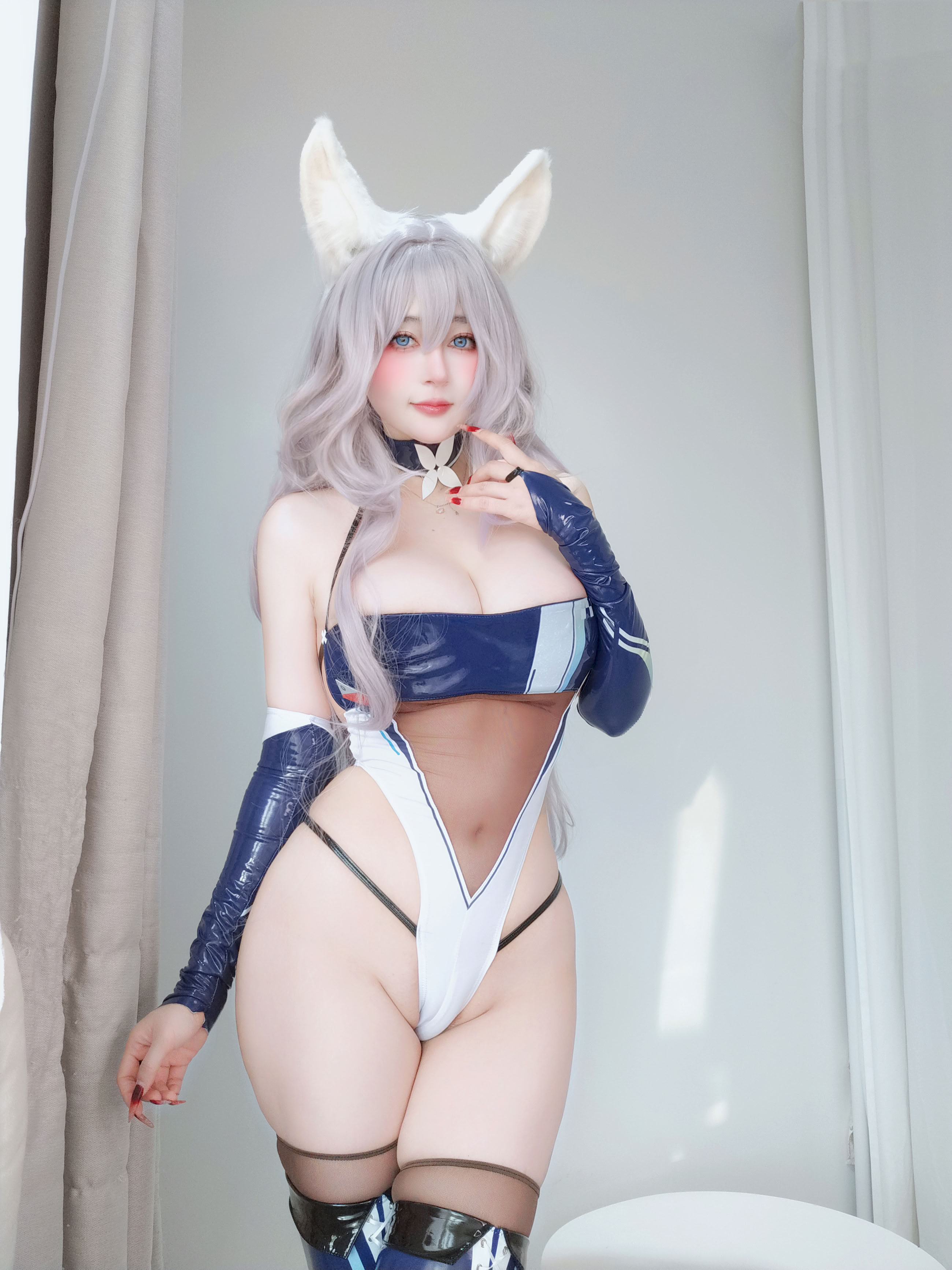 Đọc truyện hentai Tuyển tập Albums siêu phẩm Cosplay - Chap 1234 - Silver 81 - [Fantia] - Kui (Azur Lane)