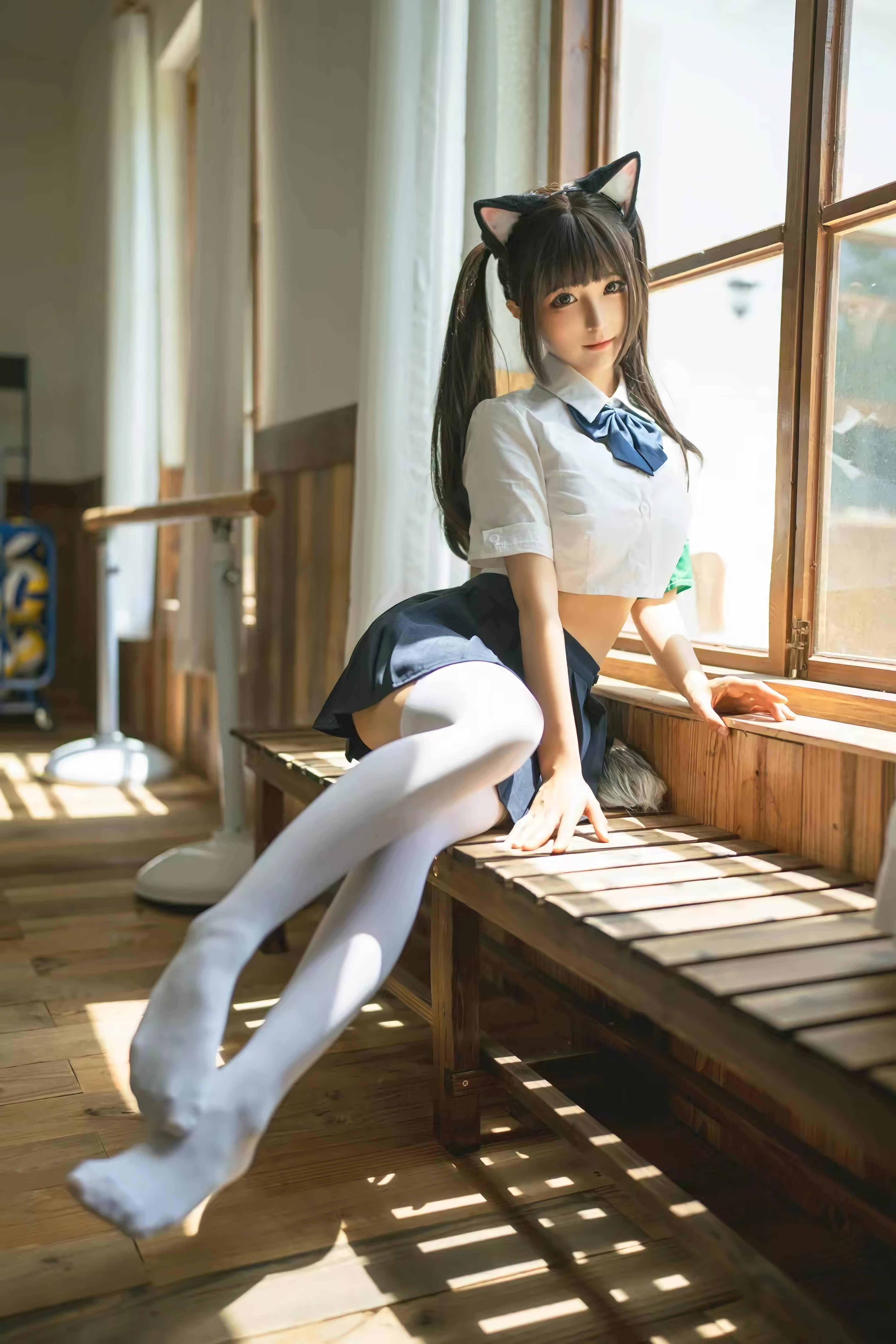 Đọc truyện hentai Tuyển tập Albums siêu phẩm Cosplay - Chap 1319 - Stupid Momo – About my junior being a catgirl