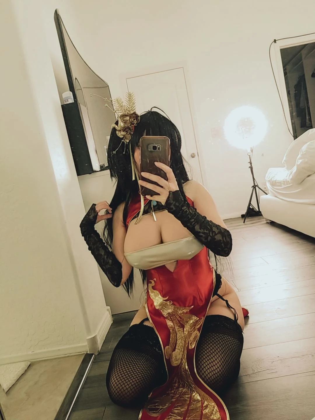 Đọc truyện hentai Tuyển tập Albums siêu phẩm Cosplay - Chap 605 - Rinnie Riot – Taihou Qipao