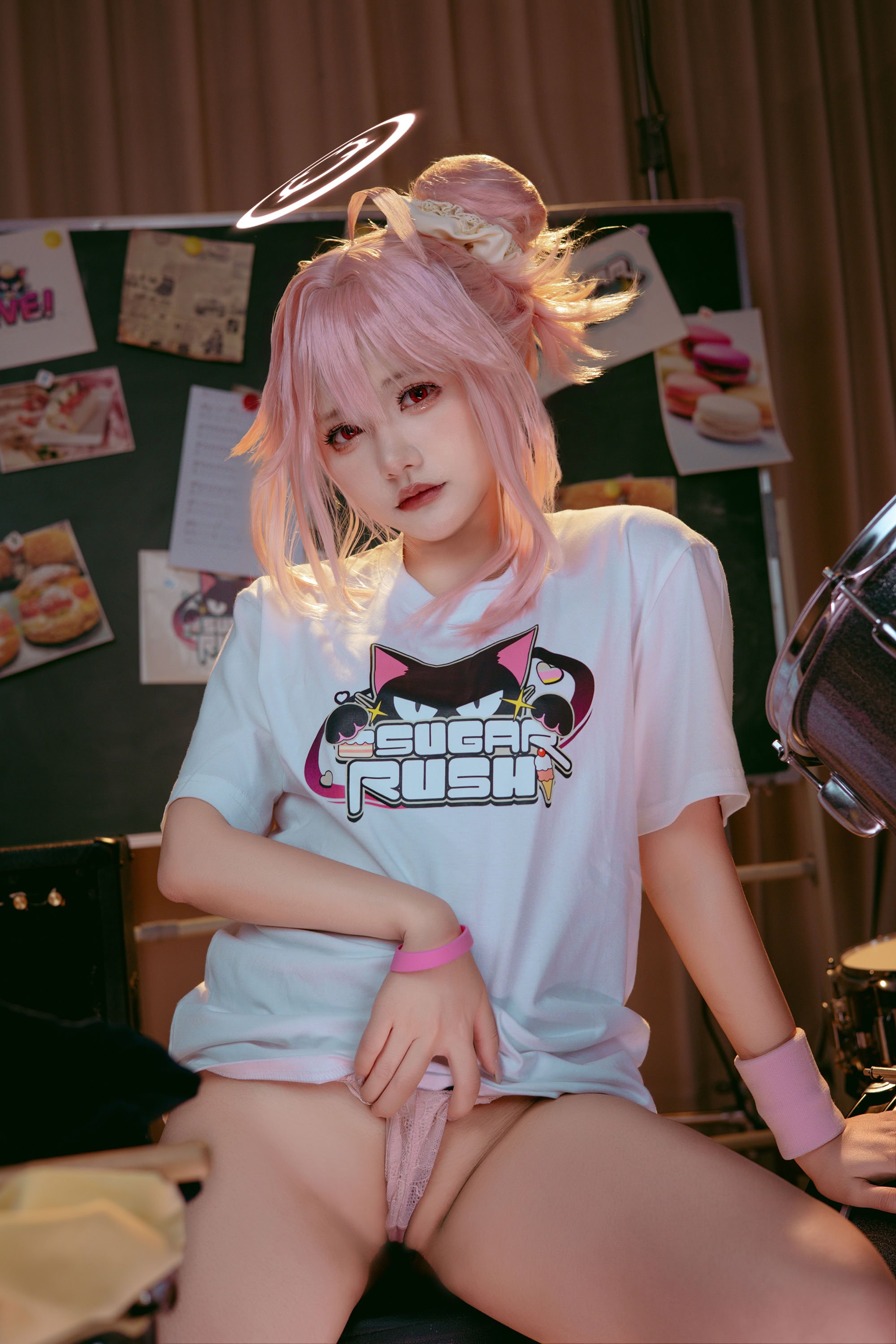 Đọc truyện hentai Tuyển tập Albums siêu phẩm Cosplay - Chap 1240 - Bite of the Bunny Girl ovo - Yutori Natsu (Blue Archive)