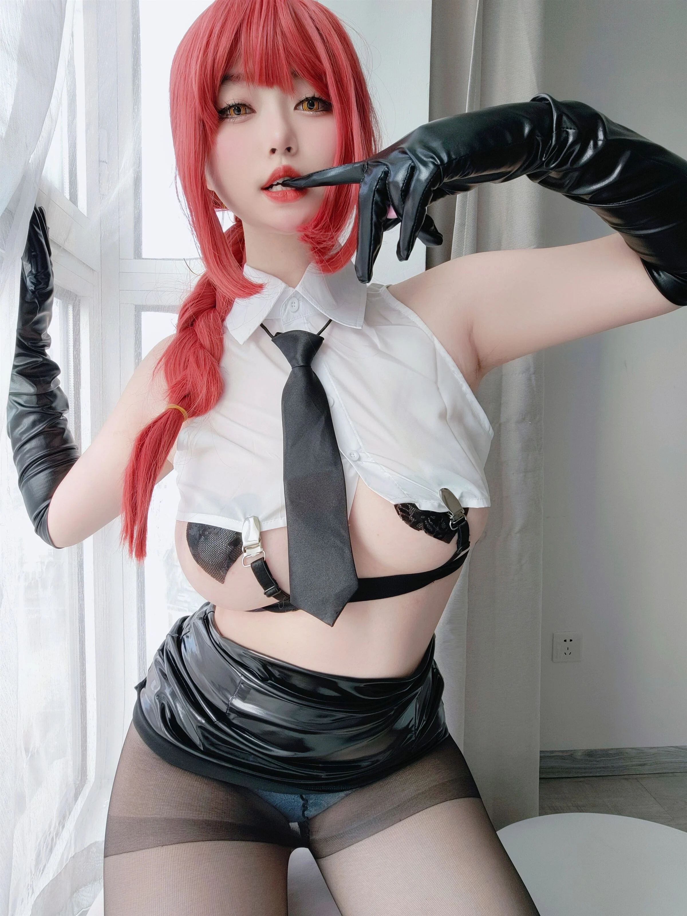 Đọc truyện hentai Tuyển tập Albums siêu phẩm Cosplay - Chap 326 - Heroine K - Makima