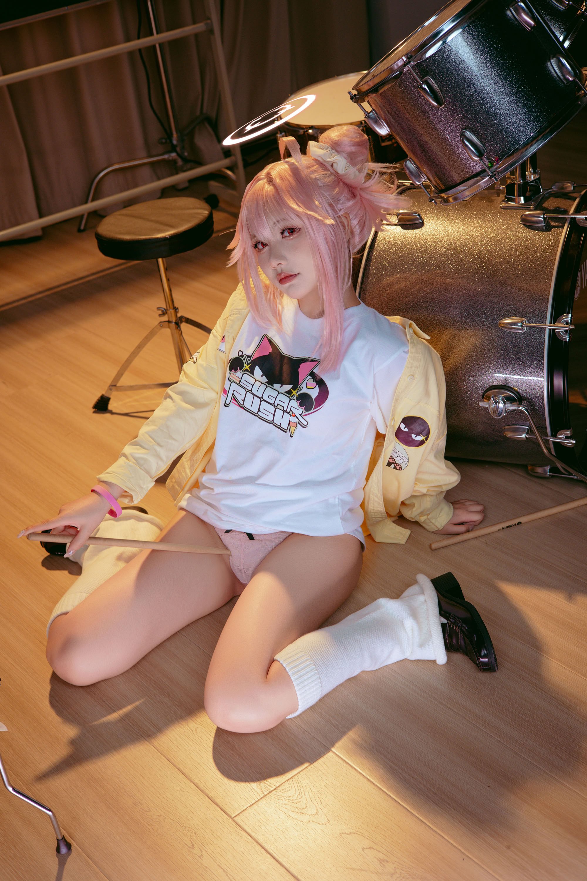 Đọc truyện hentai Tuyển tập Albums siêu phẩm Cosplay - Chap 1240 - Bite of the Bunny Girl ovo - Yutori Natsu (Blue Archive)