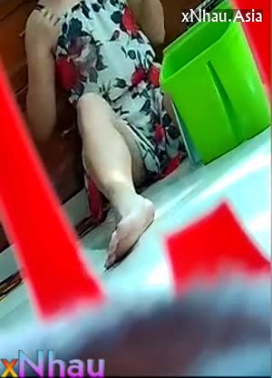 Quay lém được chị hàng xem dâm tự sướng (Quay lém được chị hàng xem dâm tự sướng) [26]