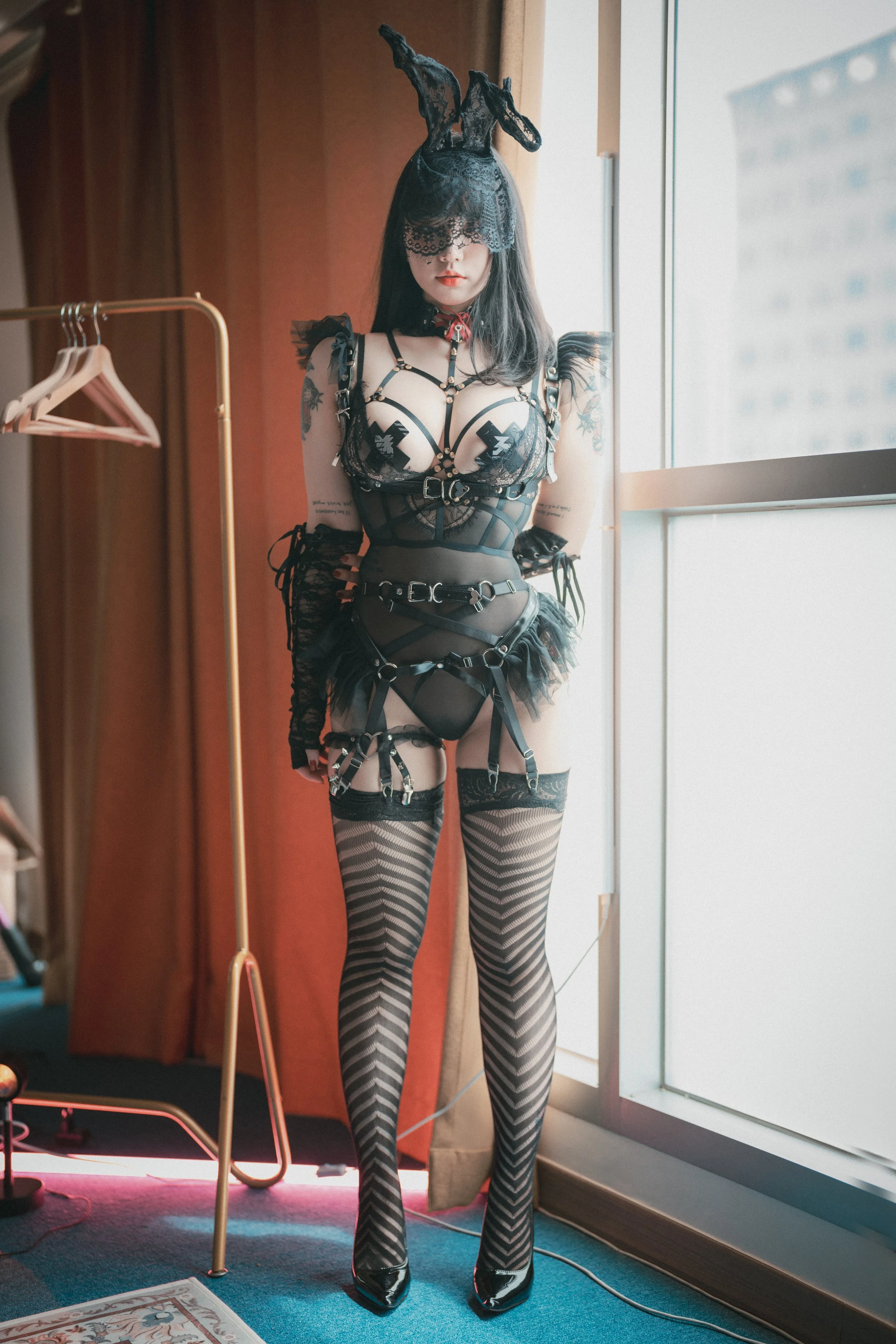 Đọc truyện hentai Tuyển tập Albums siêu phẩm Cosplay - Chap 767 - [DJAWA] Echi - Reine des Lapins