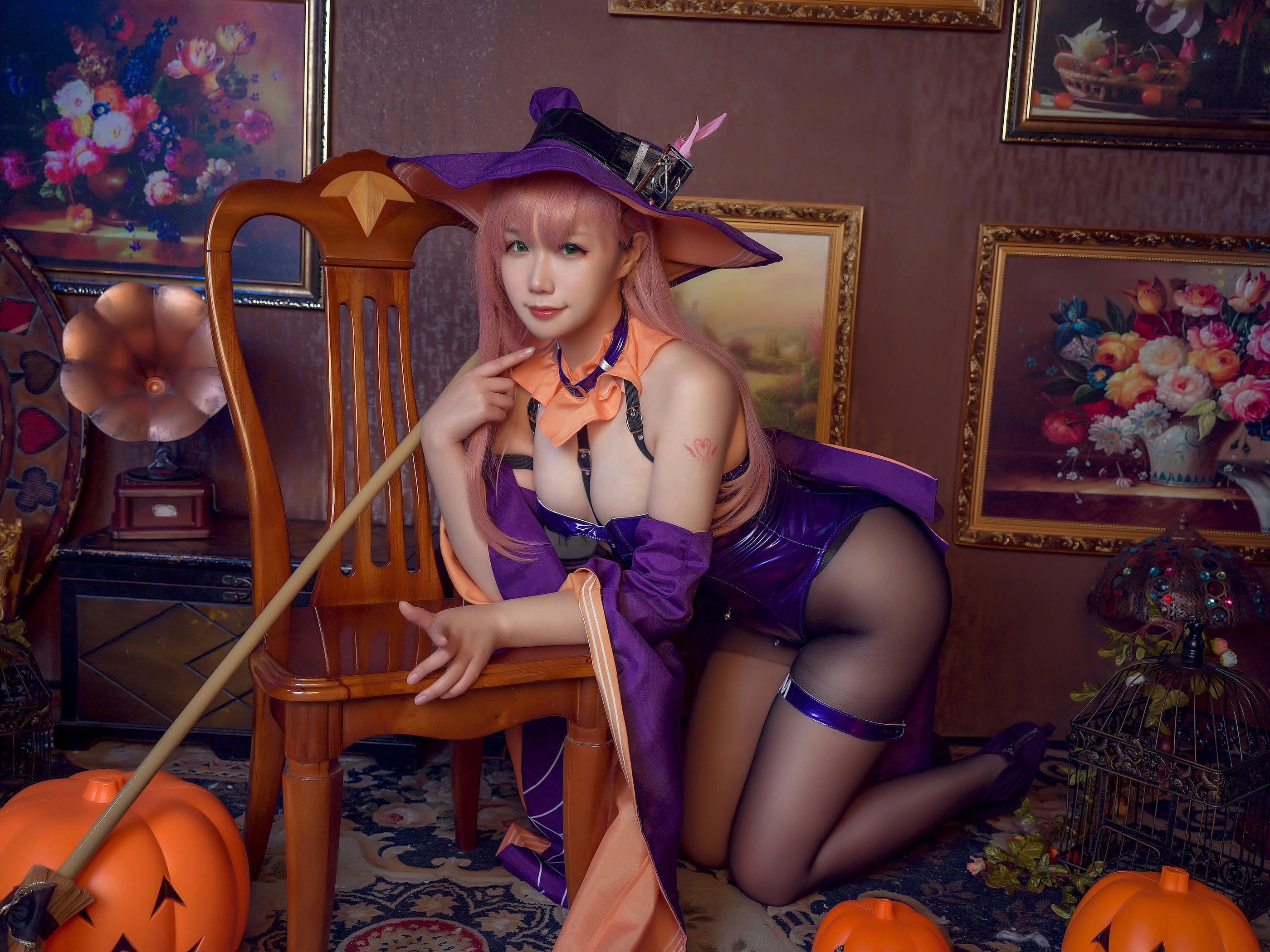 Đọc truyện hentai Tuyển tập Albums siêu phẩm Cosplay - Chap 1176 - Mahua Sauce - Memphis Halloween