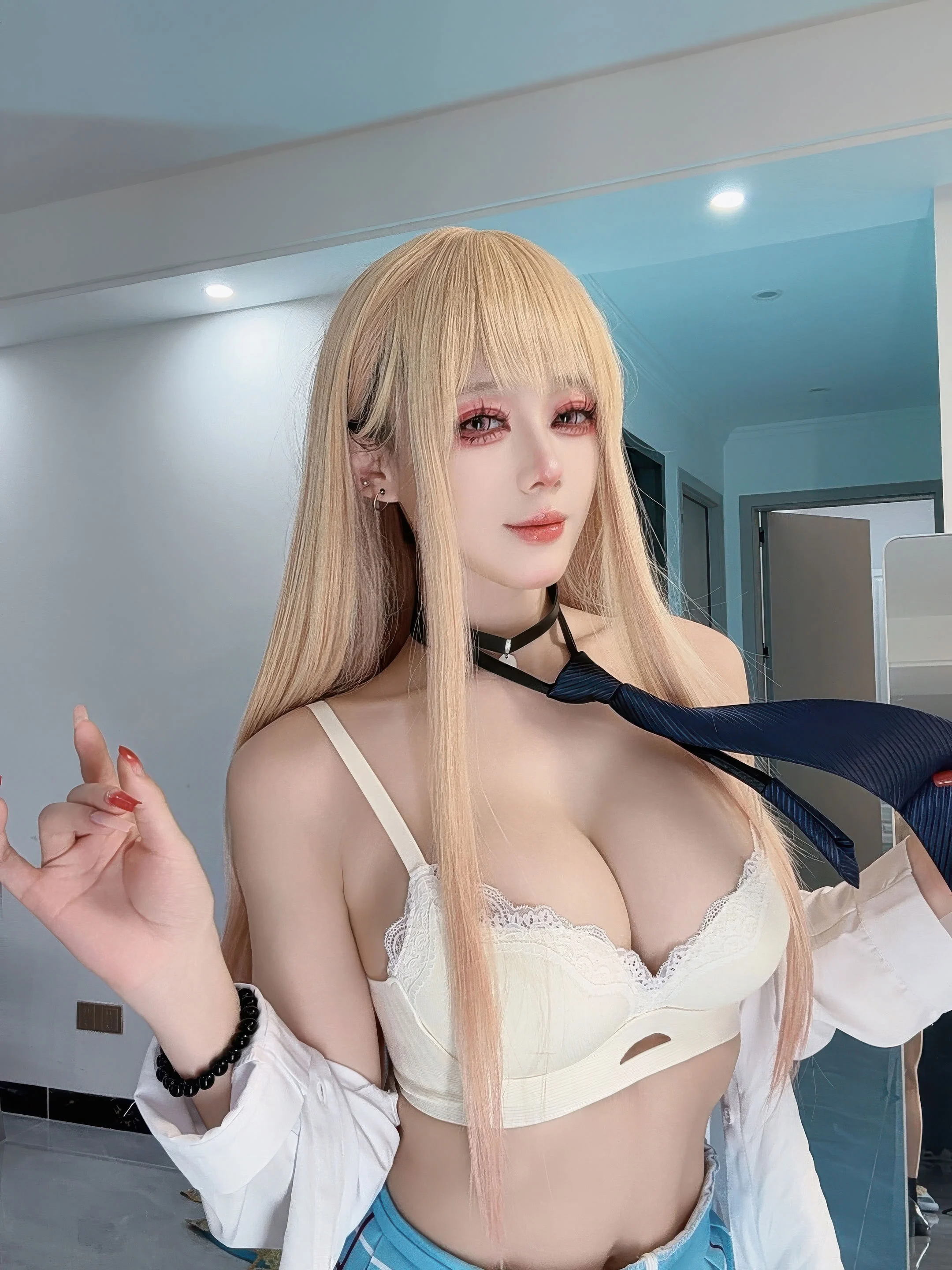 Đọc truyện hentai Tuyển tập Albums siêu phẩm Cosplay - Chap 1369 - Nine Words - A Dressing Doll Falls in Love (by Kitagawa Kaimu)