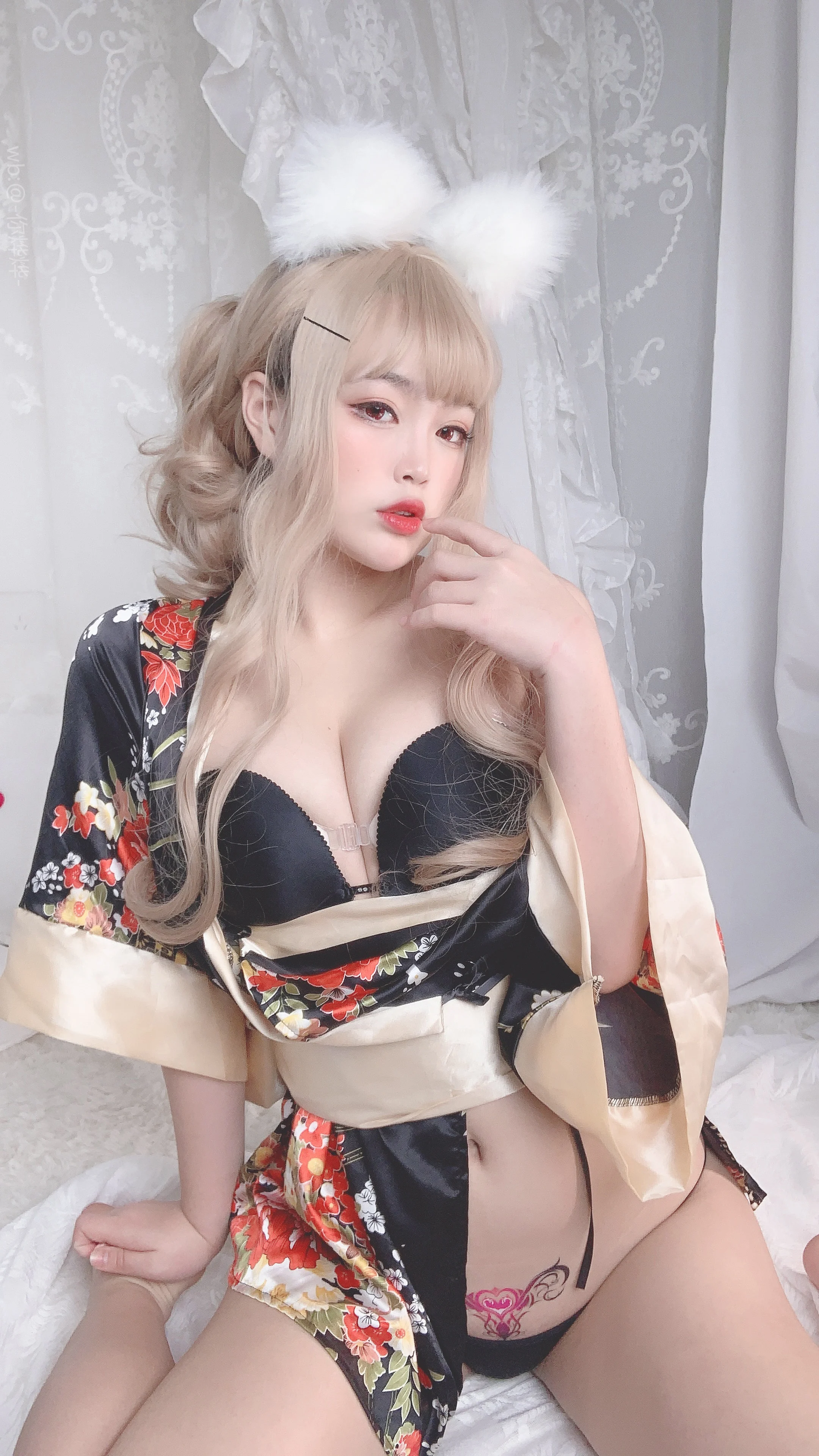 Đọc truyện hentai Tuyển tập Albums siêu phẩm Cosplay - Chap 408 - Bai Ye - Fox Fairy Girlfriend