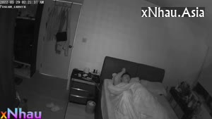 Cô vợ ngoại tình chồng đi làm, cô vợ gọi nhân tình về bú cặt rồi địt nhau trong phòng (Cô vợ ngoại tình chồng đi làm, cô vợ gọi nhân tình về bú cặt rồi địt nhau trong phòng) [26]