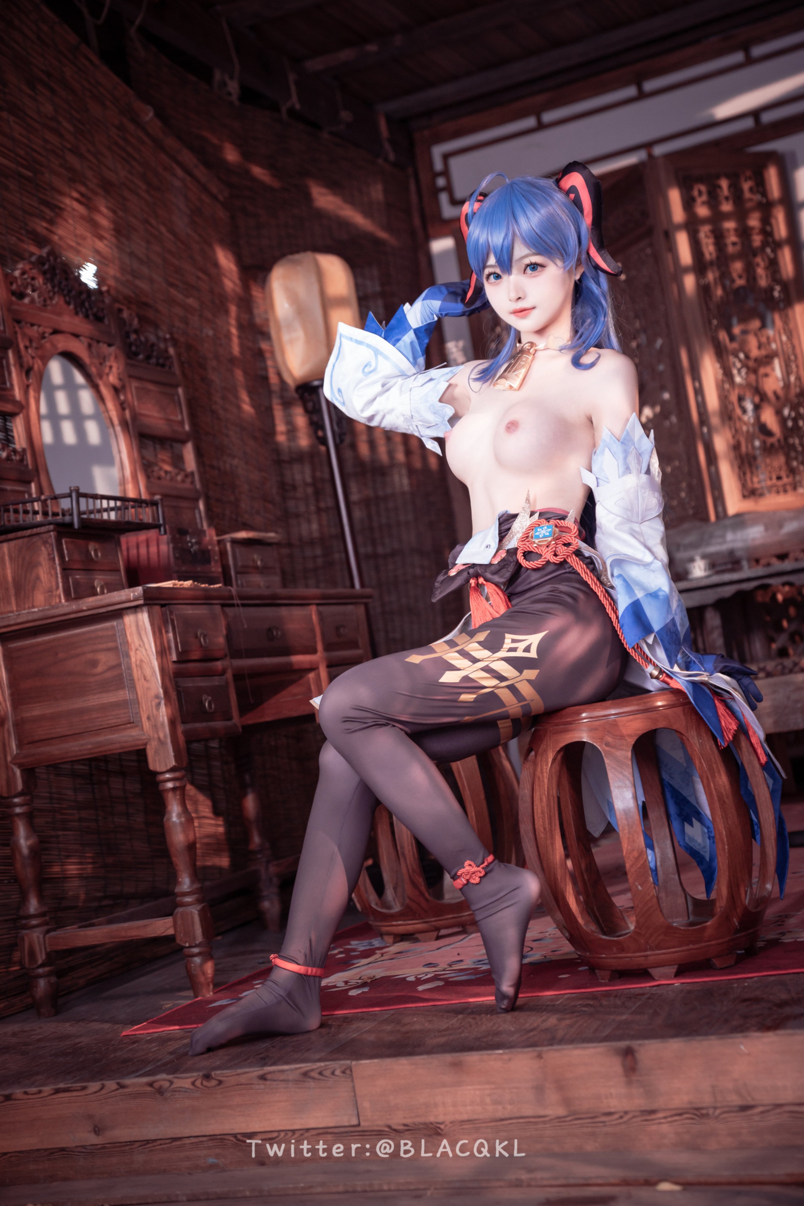 Đọc truyện hentai Tuyển tập Albums siêu phẩm Cosplay - Chap 597 - [Bai Li loves chocolate] Gan Yu