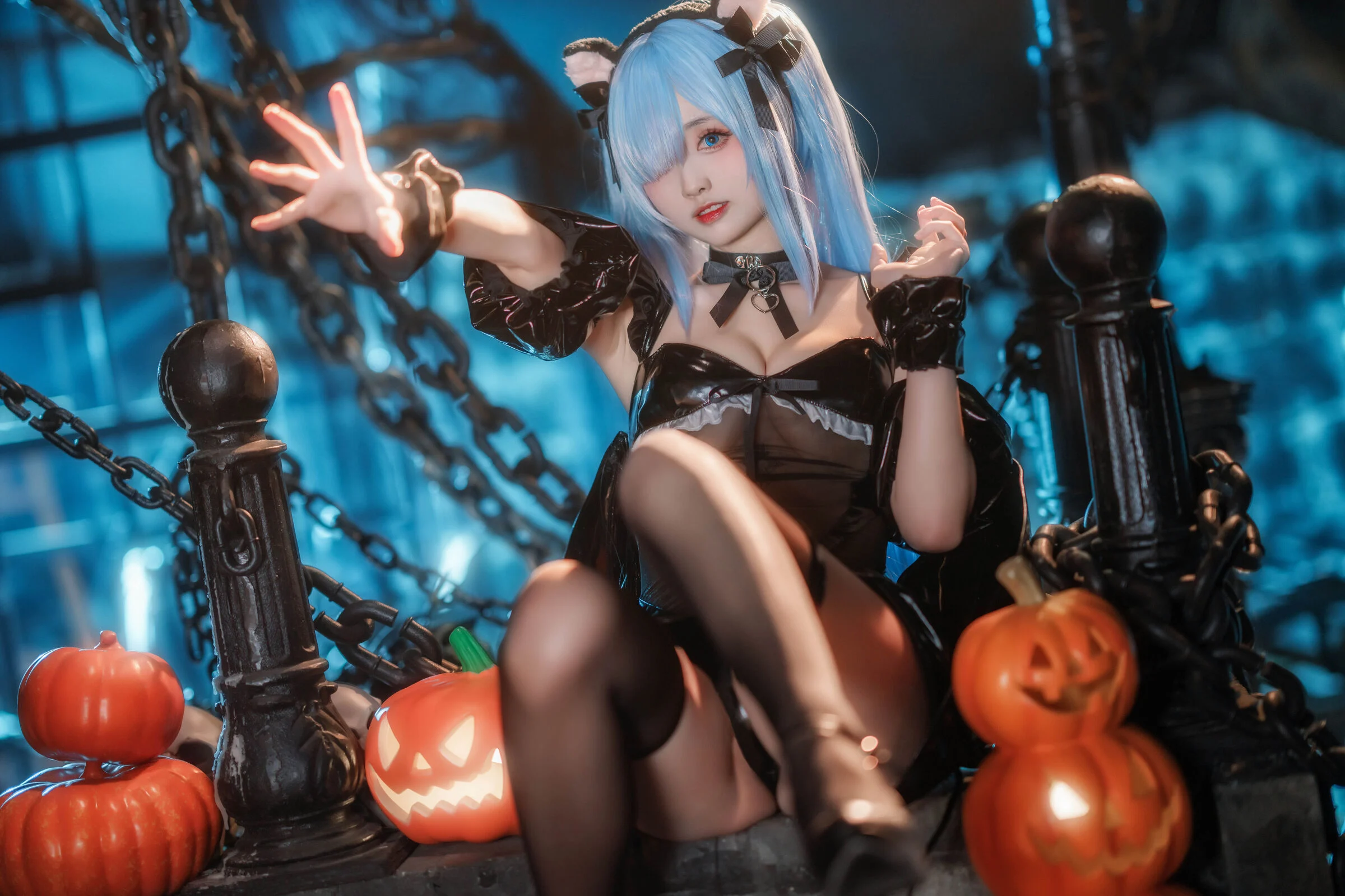Đọc truyện hentai Tuyển tập Albums siêu phẩm Cosplay - Chap 150 - Azur Lane Janus Halloween Meow Meow Đêm kinh dị