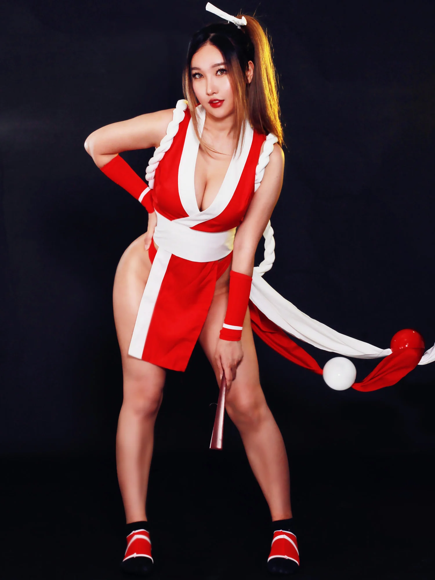 Đọc truyện hentai Tuyển tập Albums siêu phẩm Cosplay - Chap 563 - Rinnie Riot - Mai Shiranui
