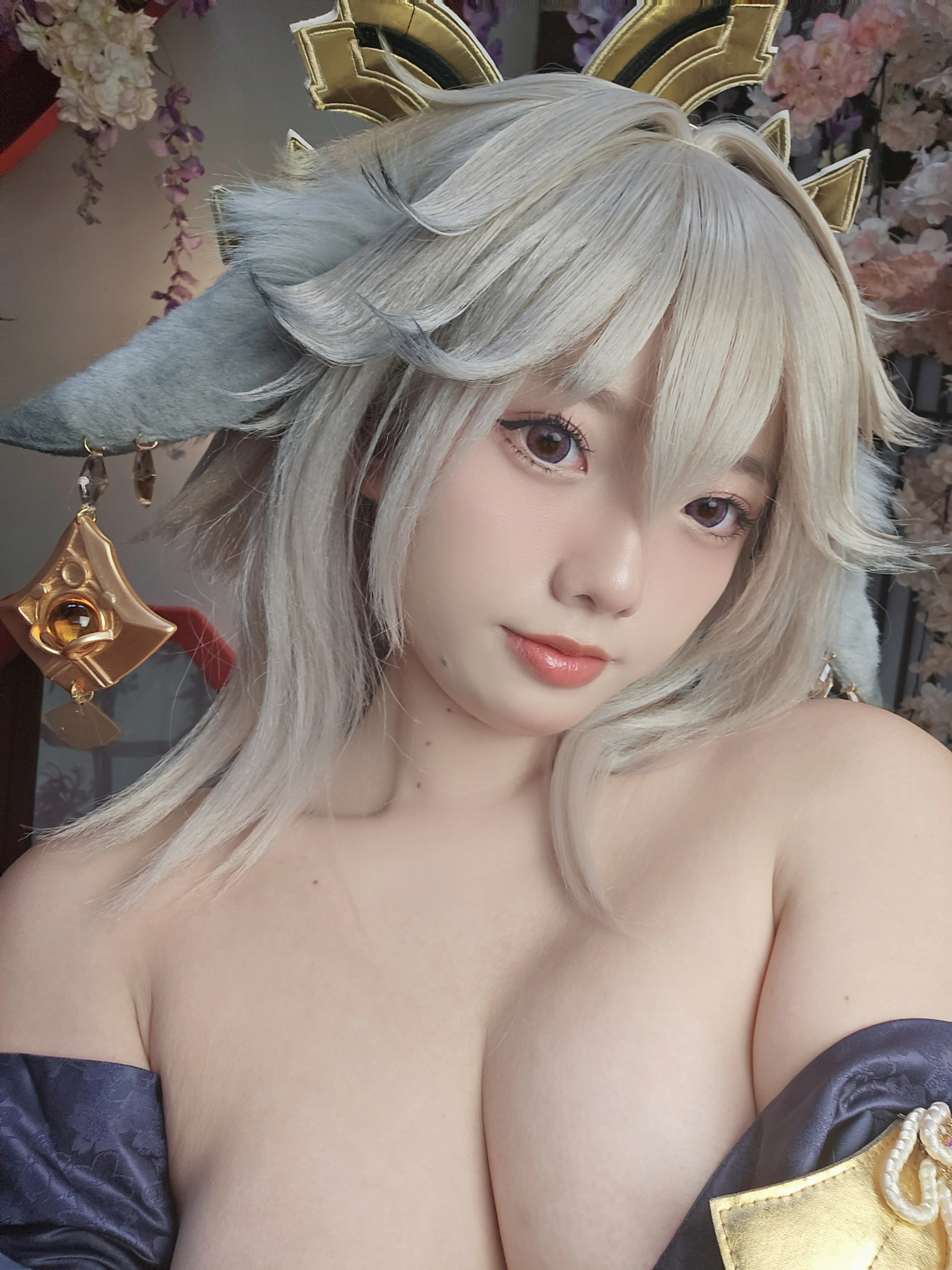 Đọc truyện hentai Tuyển tập Albums siêu phẩm Cosplay - Chap 1328 - Messie Huang - Yae Alter