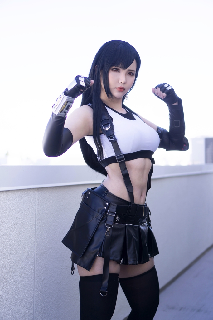 Đọc truyện hentai Tuyển tập Albums siêu phẩm Cosplay - Chap 400 - Hana Bunny – Tifa Set 2