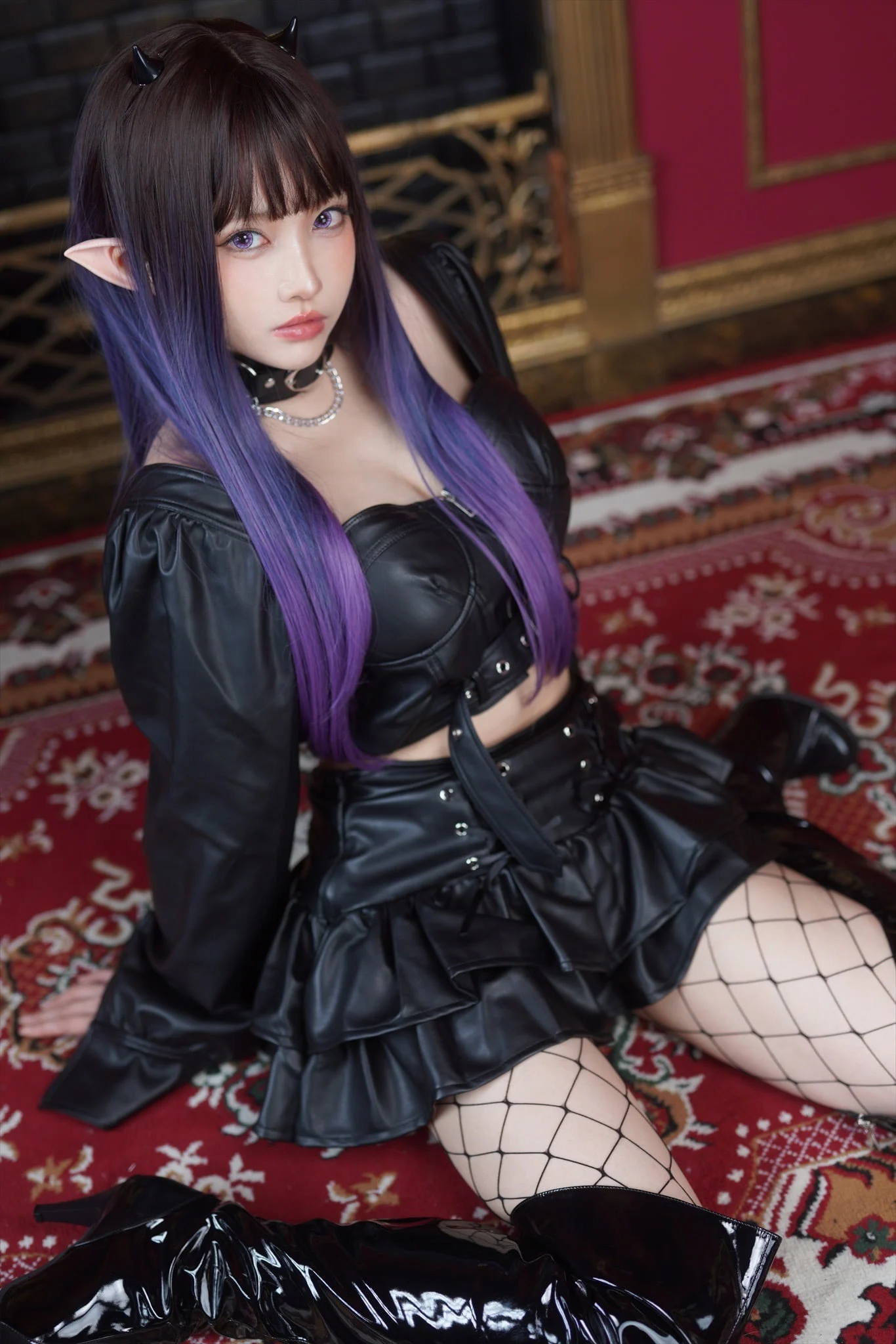 Đọc truyện hentai Tuyển tập Albums siêu phẩm Cosplay - Chap 669 - Vicious eys - Thistle