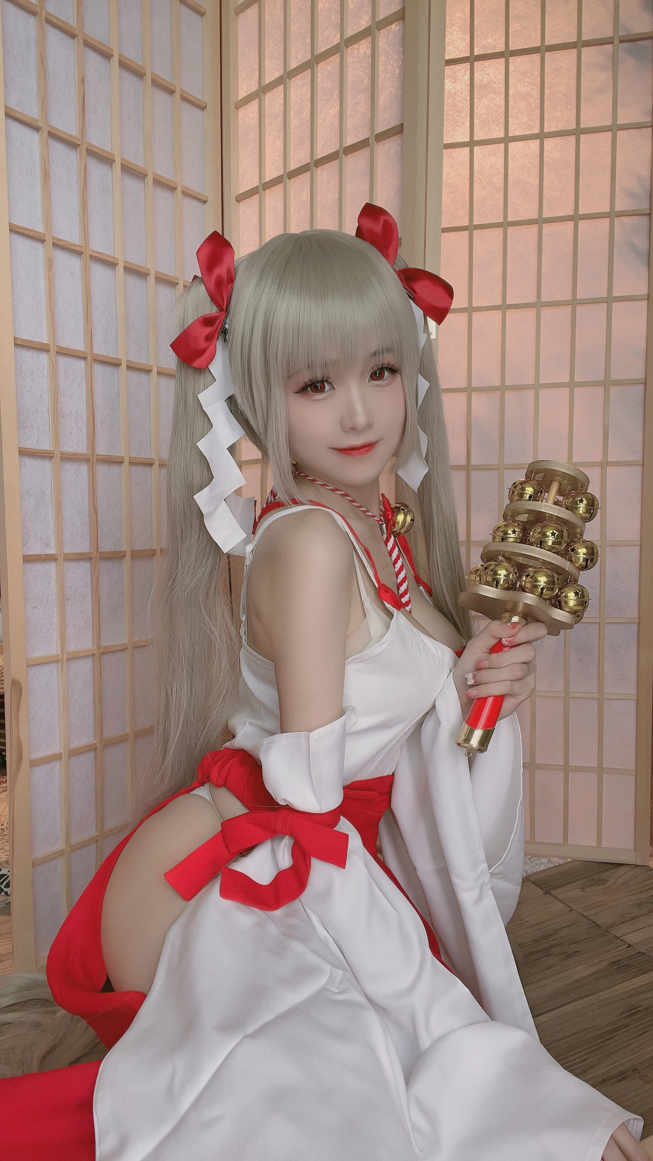 Đọc truyện hentai Tuyển tập Albums siêu phẩm Cosplay - Chap 615 - miko - Awesome witch