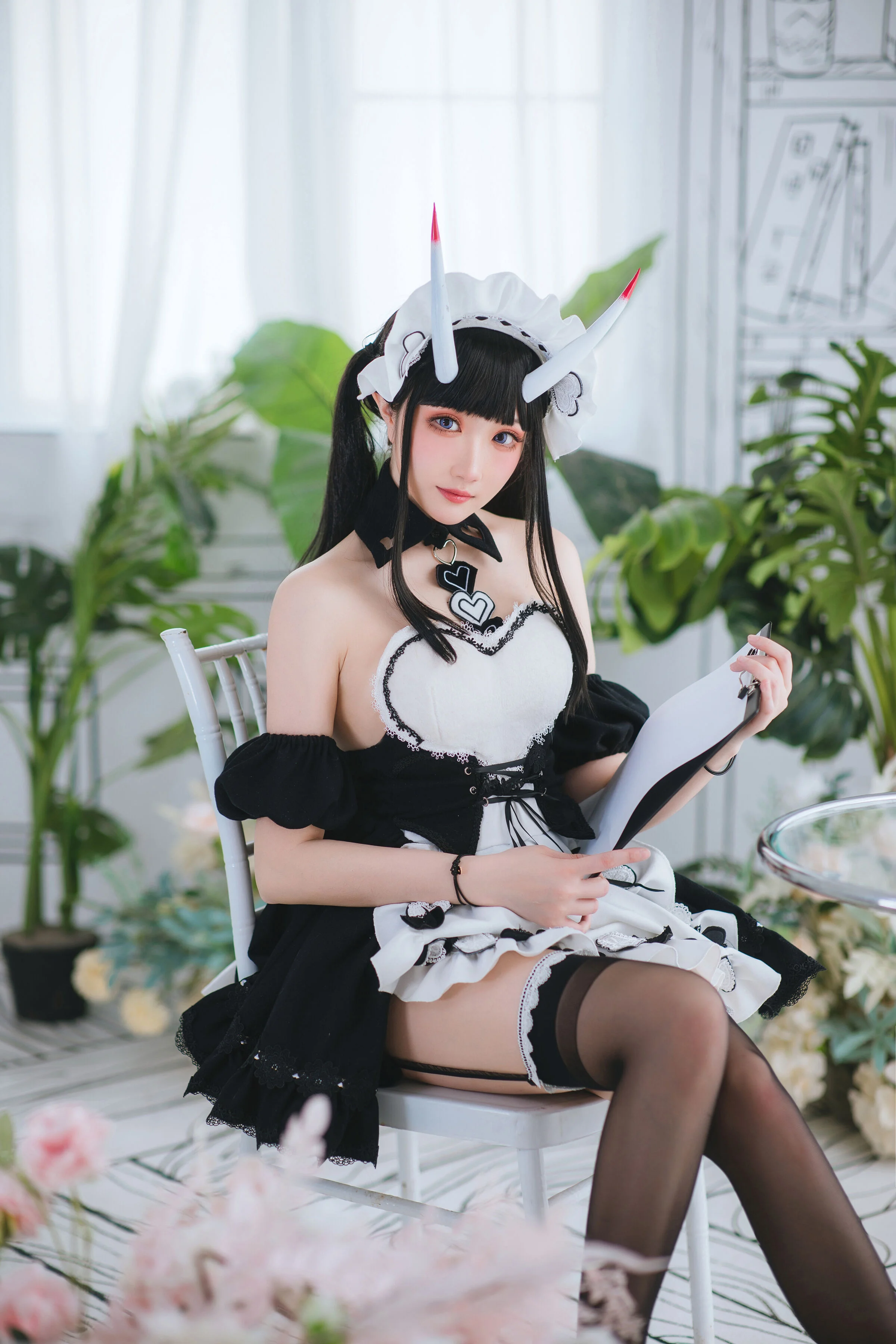 Đọc truyện hentai Tuyển tập Albums siêu phẩm Cosplay - Chap 591 - Guashi-chan Noshiro Maid