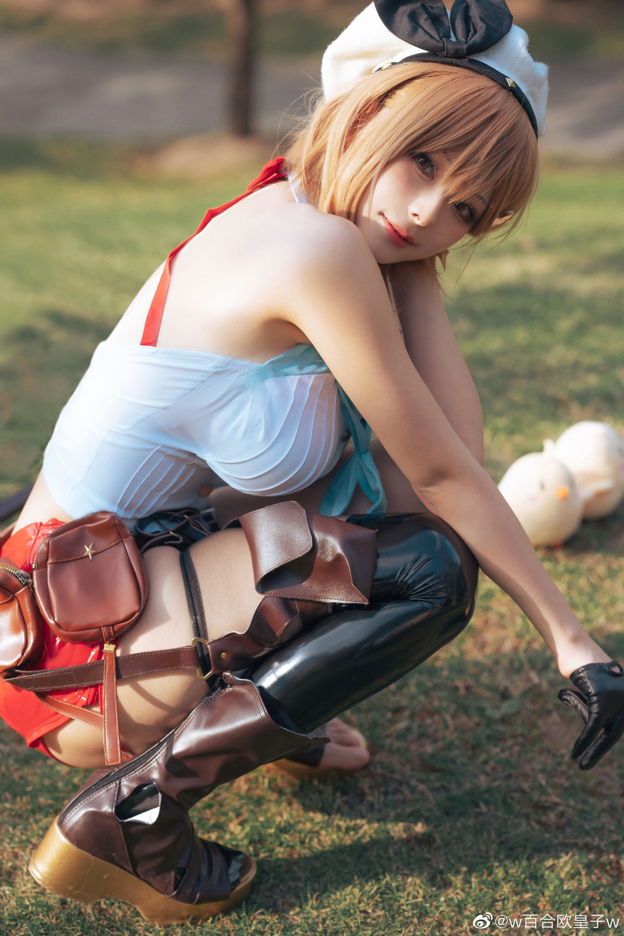 Đọc truyện hentai Tuyển tập Albums siêu phẩm Cosplay - Chap 471 - [Lily European Prince] Azur Lane Ryza Collaboration