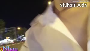 Đi chơi với fwb cũ ảnh dâm vãi! Cởi cả áo mình ngoài đường (Đi chơi với fwb cũ ảnh dâm vãi! Cởi cả áo mình ngoài đường) [26]