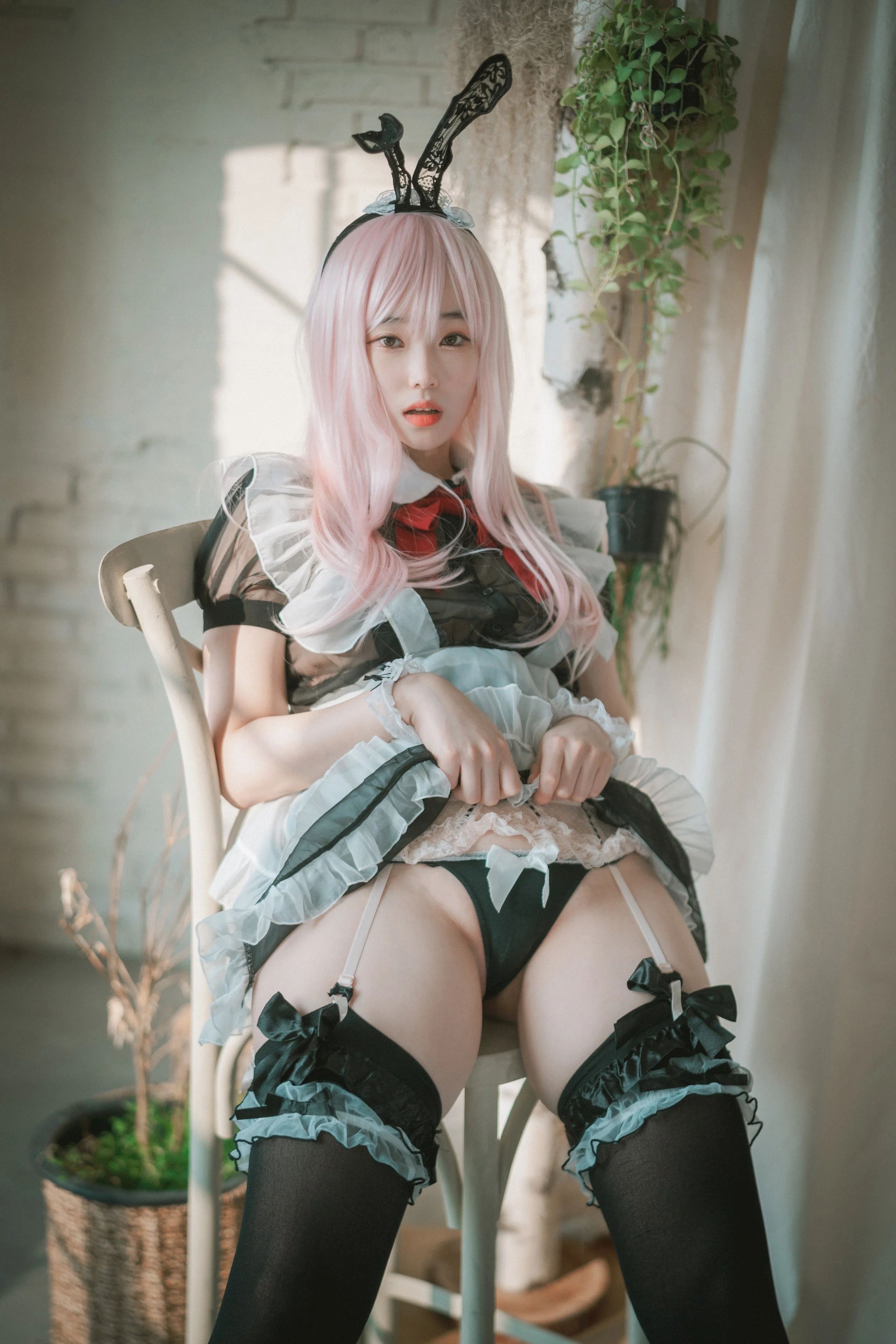 Đọc truyện hentai Tuyển tập Albums siêu phẩm Cosplay - Chap 768 - [DJAWA] Bambi - Sheer Bunny Maid