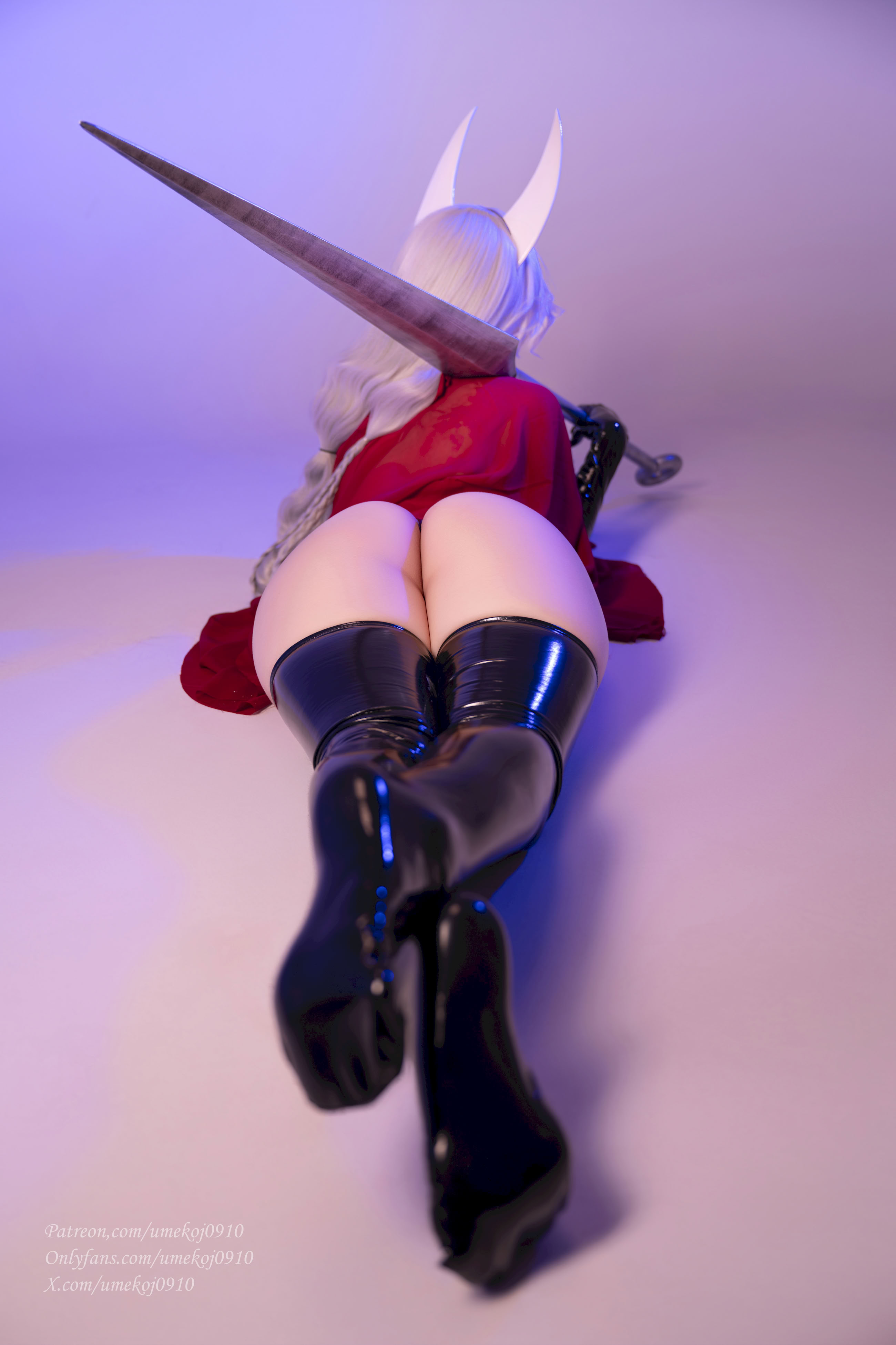 Đọc truyện hentai Tuyển tập Albums siêu phẩm Cosplay - Chap 1360 - Umeko J - Hornet Hollow Knight  Silksong