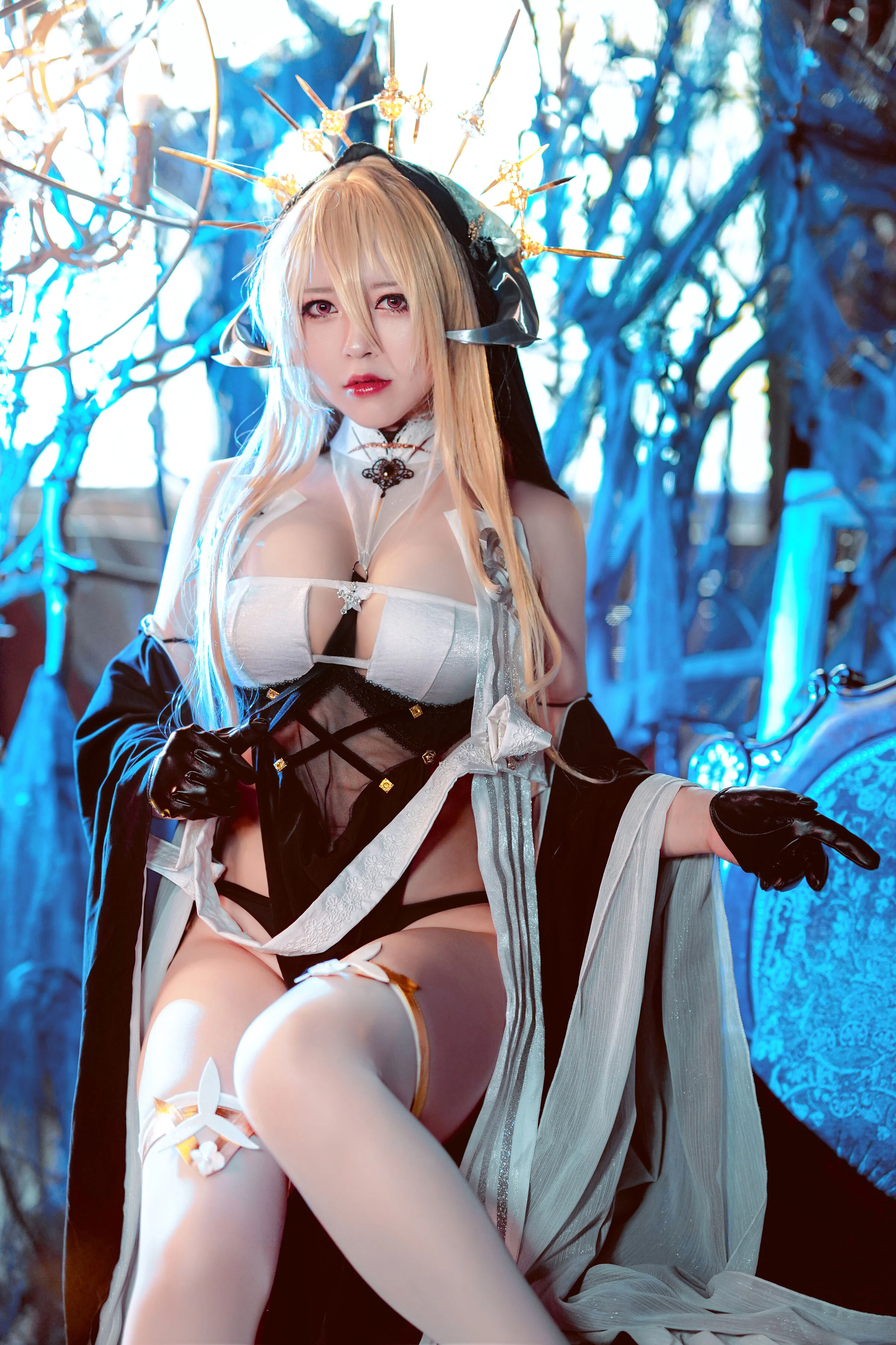 Đọc truyện hentai Tuyển tập Albums siêu phẩm Cosplay - Chap 287 - Half-Half-Child Implacable Nun