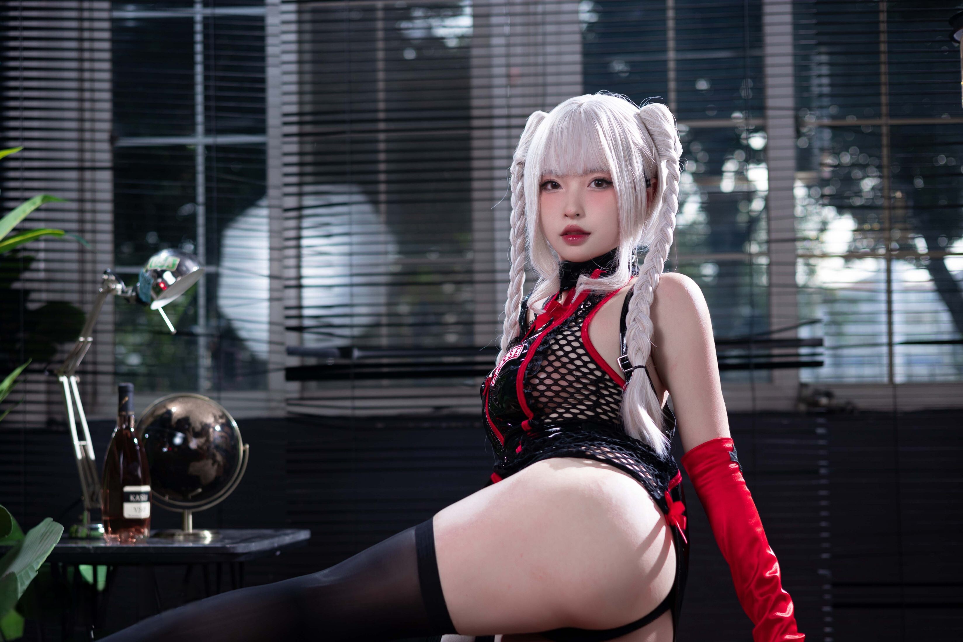 Đọc truyện hentai Tuyển tập Albums siêu phẩm Cosplay - Chap 1028 - Shimizu Yuno - White-haired nurse