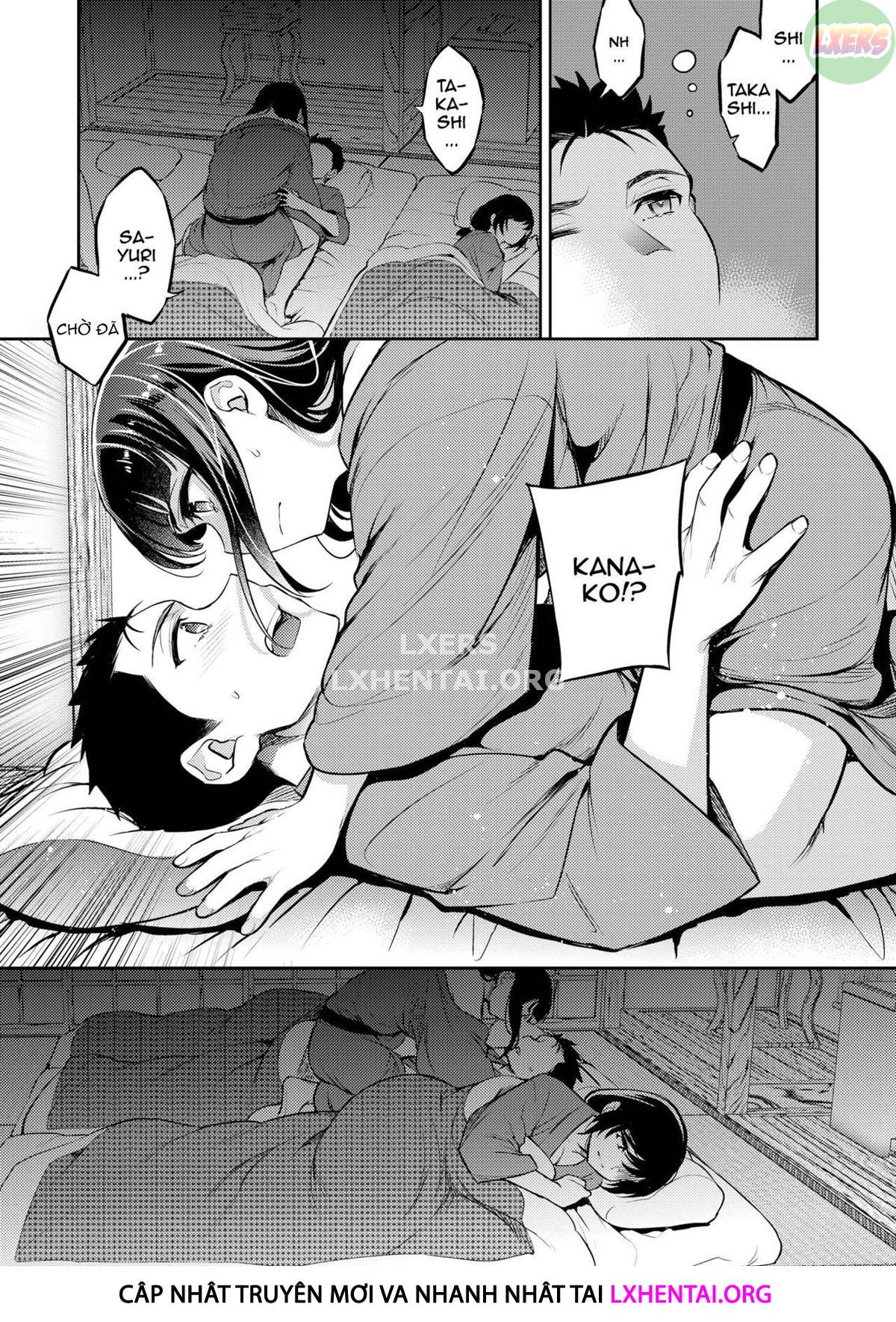 Đọc truyện hentai Sayuri - Kareshi to Hatsu H Mokuzen ni Chikan ni NTR-reta Shoujo - Chap 6 - While She is NTRing Her Boyfriend He is Busy Fucking Her Best Friend