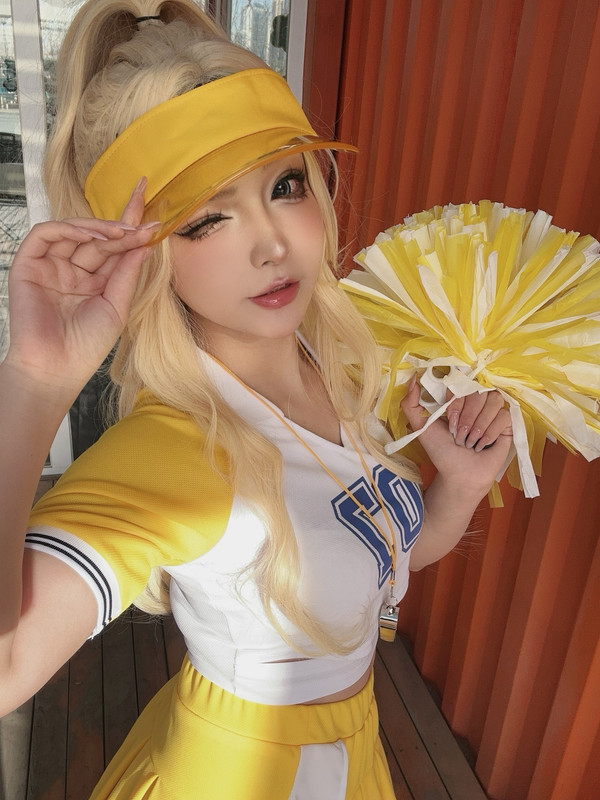 Đọc truyện hentai Tuyển tập Albums siêu phẩm Cosplay - Chap 1100 - yuuhui - American Sweetheart