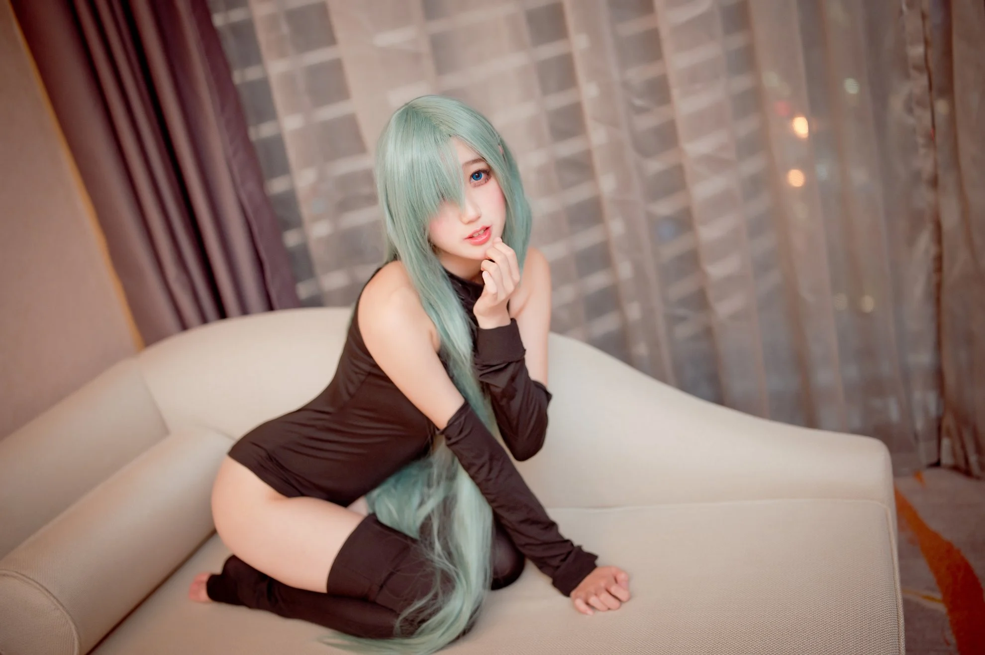 Đọc truyện hentai Tuyển tập Albums siêu phẩm Cosplay - Chap 887 - Zhou Ji is a cute rabbit No.035 Elizabeth jumpsuit