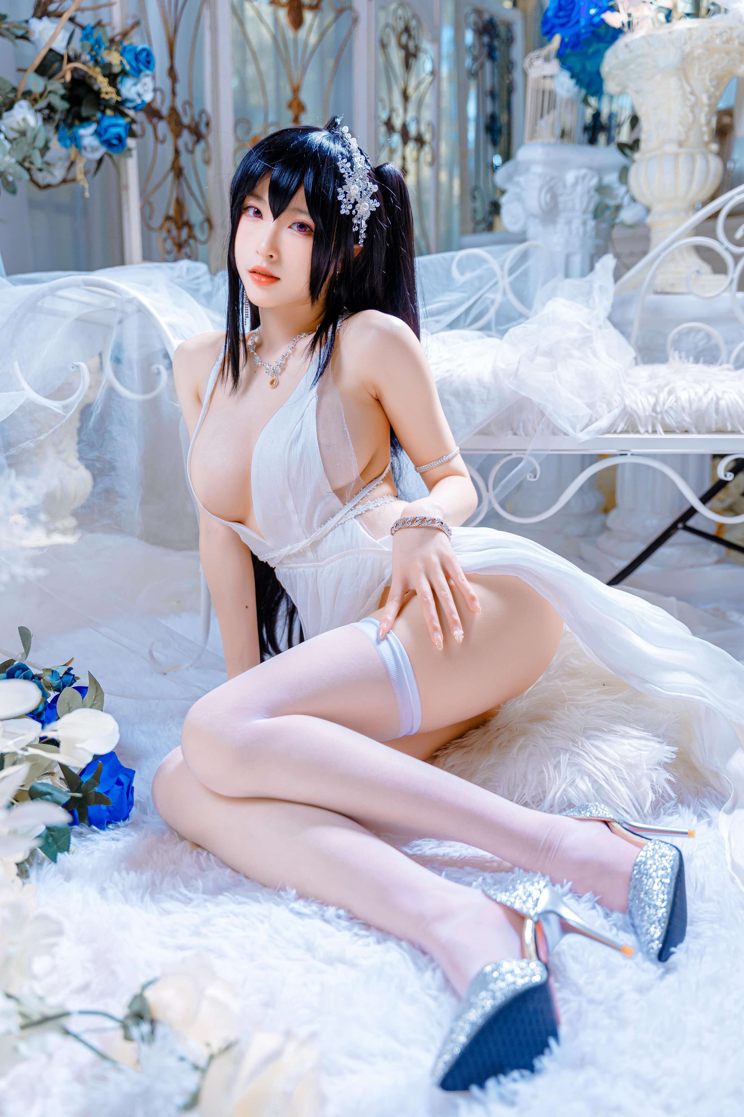 Đọc truyện hentai Tuyển tập Albums siêu phẩm Cosplay - Chap 525 - Shimizu Yuno - Taihou wedding dress