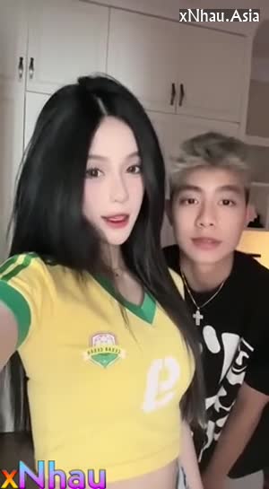 Clip Sex Trần Ngọc Thuỷ Tiên Xxx Trước Gương Doggy Với Bạn Trai 2 (Clip Sex Trần Ngọc Thuỷ Tiên Xxx Trước Gương Doggy Với Bạn Trai 2) [26]