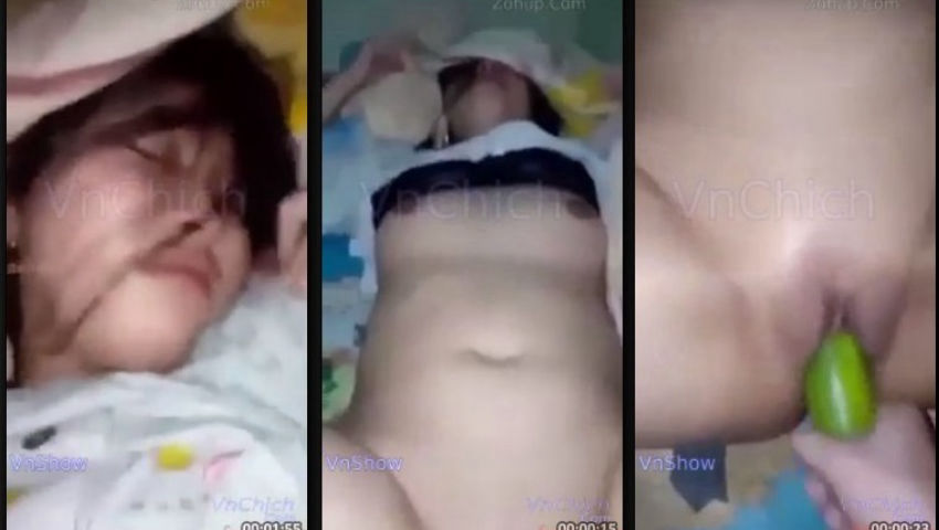 Con em họ mới lớn đang ngủ thì bị đụ bất ngờ =)) thế mà em vẫn không biết gì ~ Sex Viet69