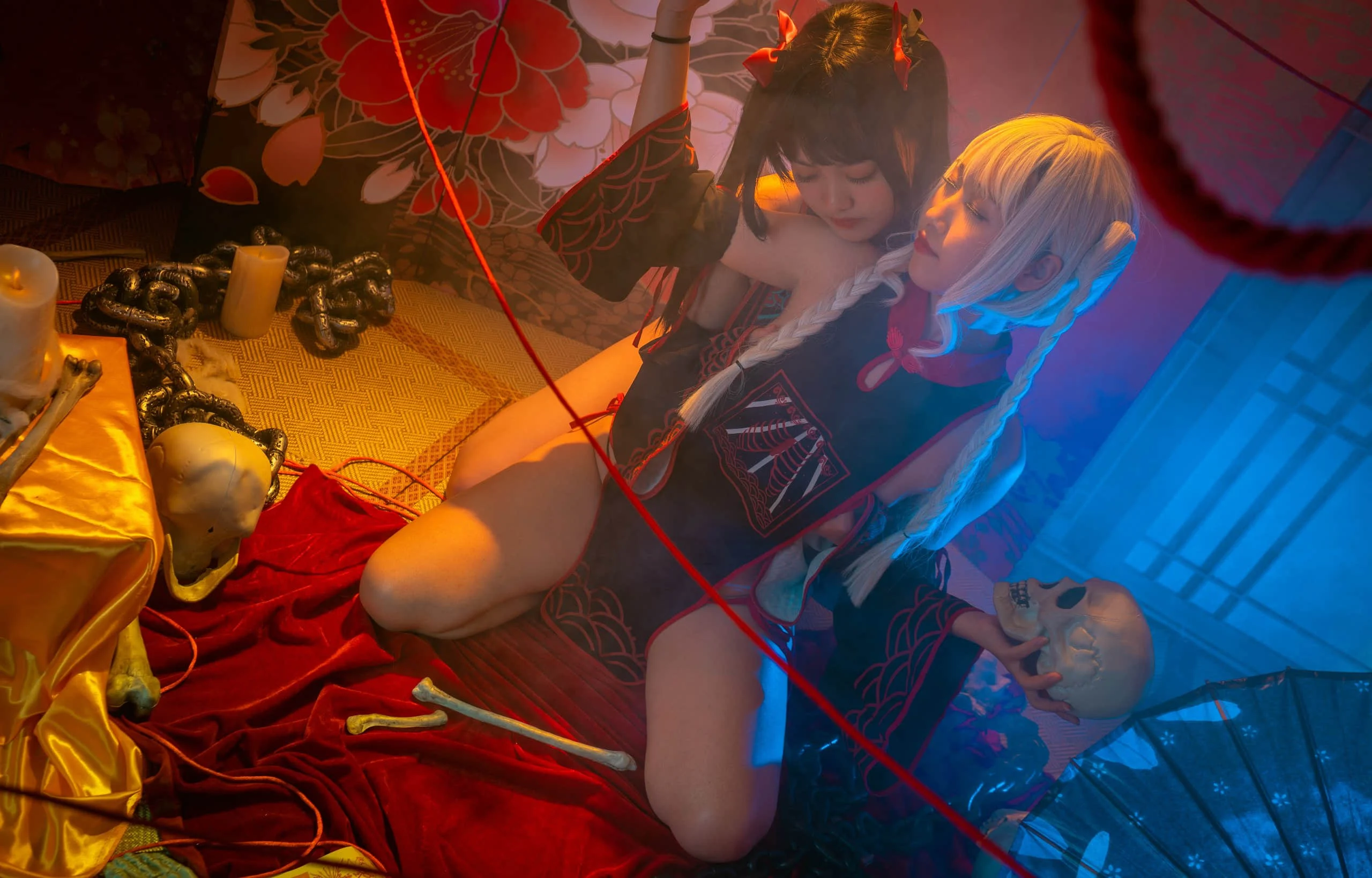 Đọc truyện hentai Tuyển tập Albums siêu phẩm Cosplay - Chap 839 - lovely - Zombie Twins