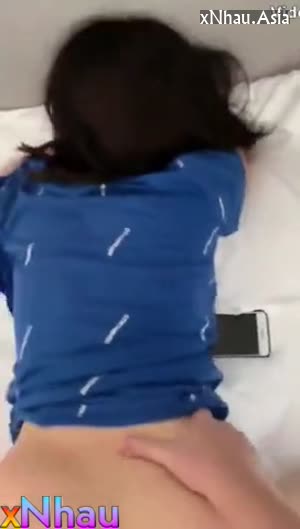 bé loli thân hình nhỏ nhắn rên rỉ trong nhà nghỉ (bé loli thân hình nhỏ nhắn rên rỉ trong nhà nghỉ) [26]