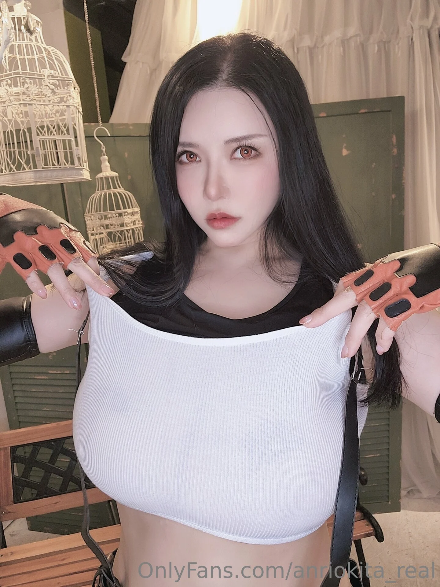Đọc truyện hentai Tuyển tập Albums siêu phẩm Cosplay - Chap 329 - Anri Okita as Tifa Lockhart