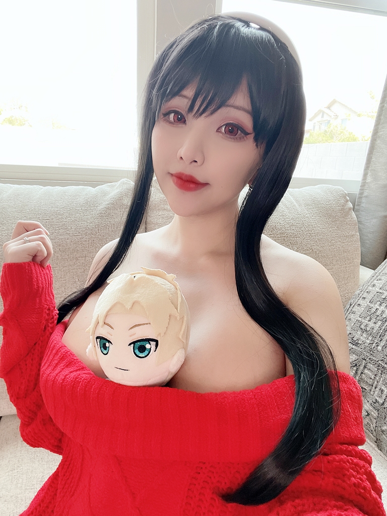 Đọc truyện hentai Tuyển tập Albums siêu phẩm Cosplay - Chap 142 - Hana Bunny – Yor Forger Red Sweater