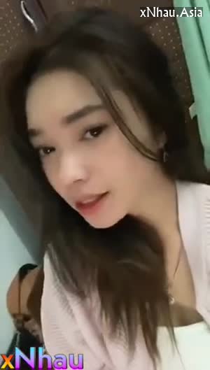 Em gái xinh vú ngon (Em gái xinh vú ngon) [26]