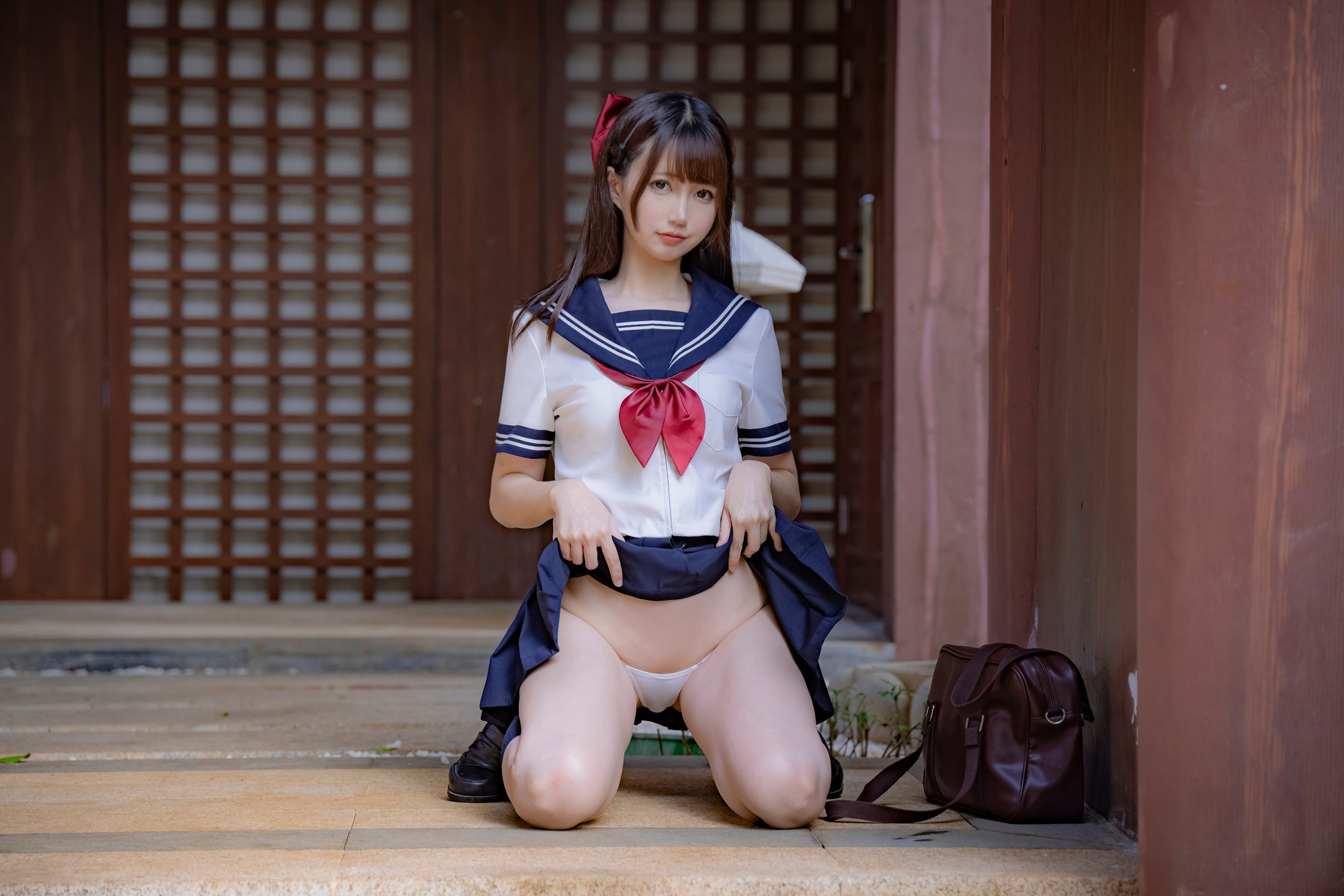 Đọc truyện hentai Tuyển tập Albums siêu phẩm Cosplay - Chap 608 - [Nagisa Mamono] High School Girl is Day and Night