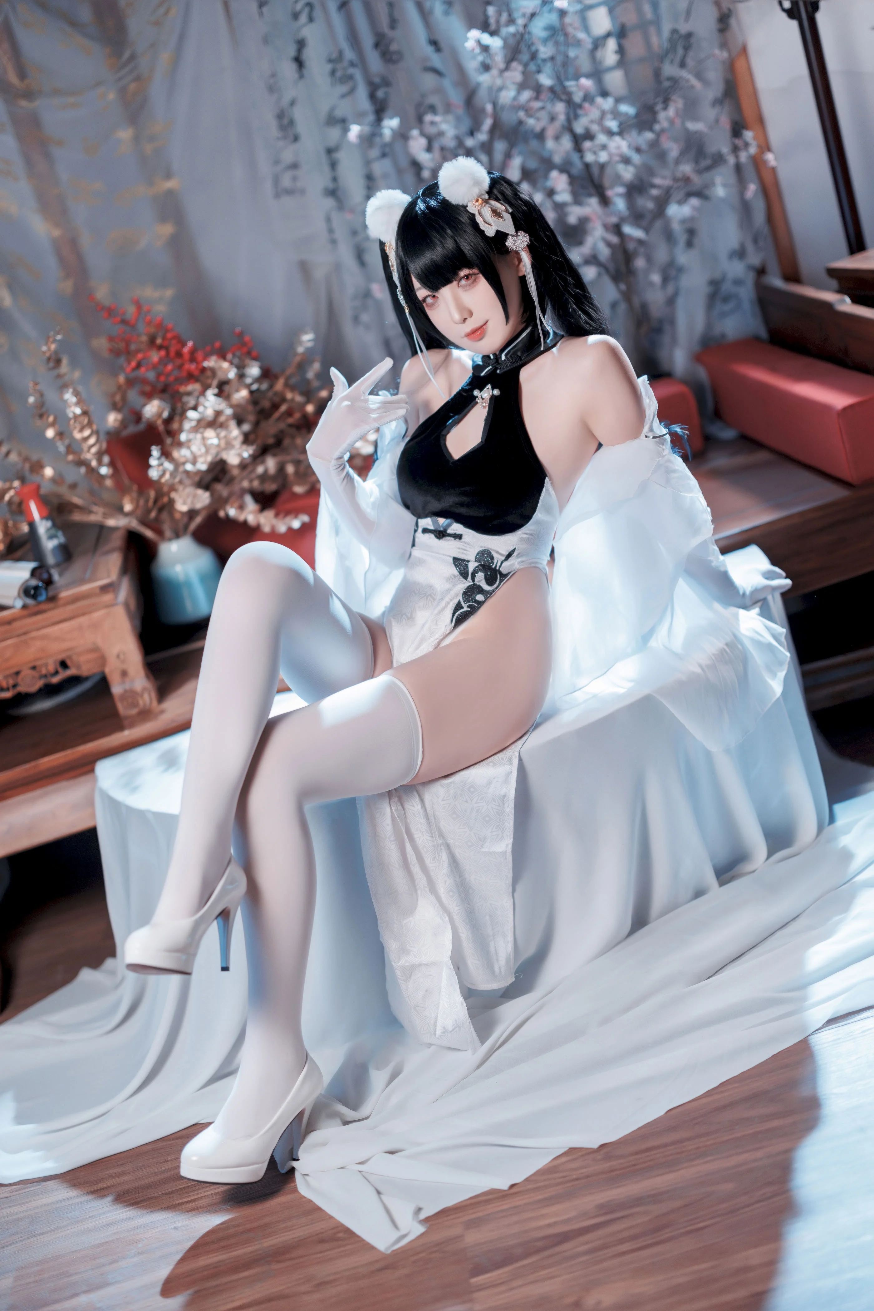 Đọc truyện hentai Tuyển tập Albums siêu phẩm Cosplay - Chap 1170 - The Frontier V - Azur Lane Peter Strasser Erotic Books and Jade