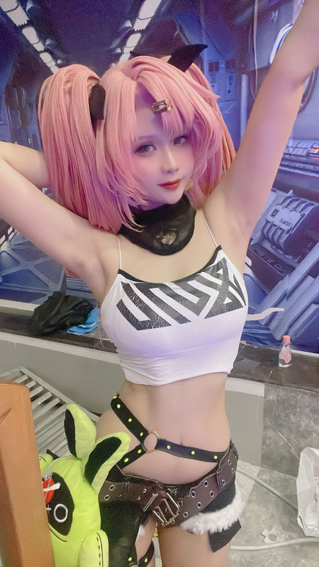 Đọc truyện hentai Tuyển tập Albums siêu phẩm Cosplay - Chap 1101 - Pyon Lay - Nicole Demara