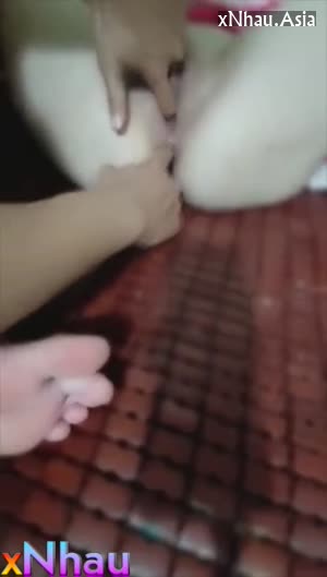 Cùng Lúc Móc Lồn Móc Lỗ Đít Bạn Gái Làm Em Lên Đỉnh Liên Tục 3 (Cùng Lúc Móc Lồn Móc Lỗ Đít Bạn Gái Làm Em Lên Đỉnh Liên Tục 3) []