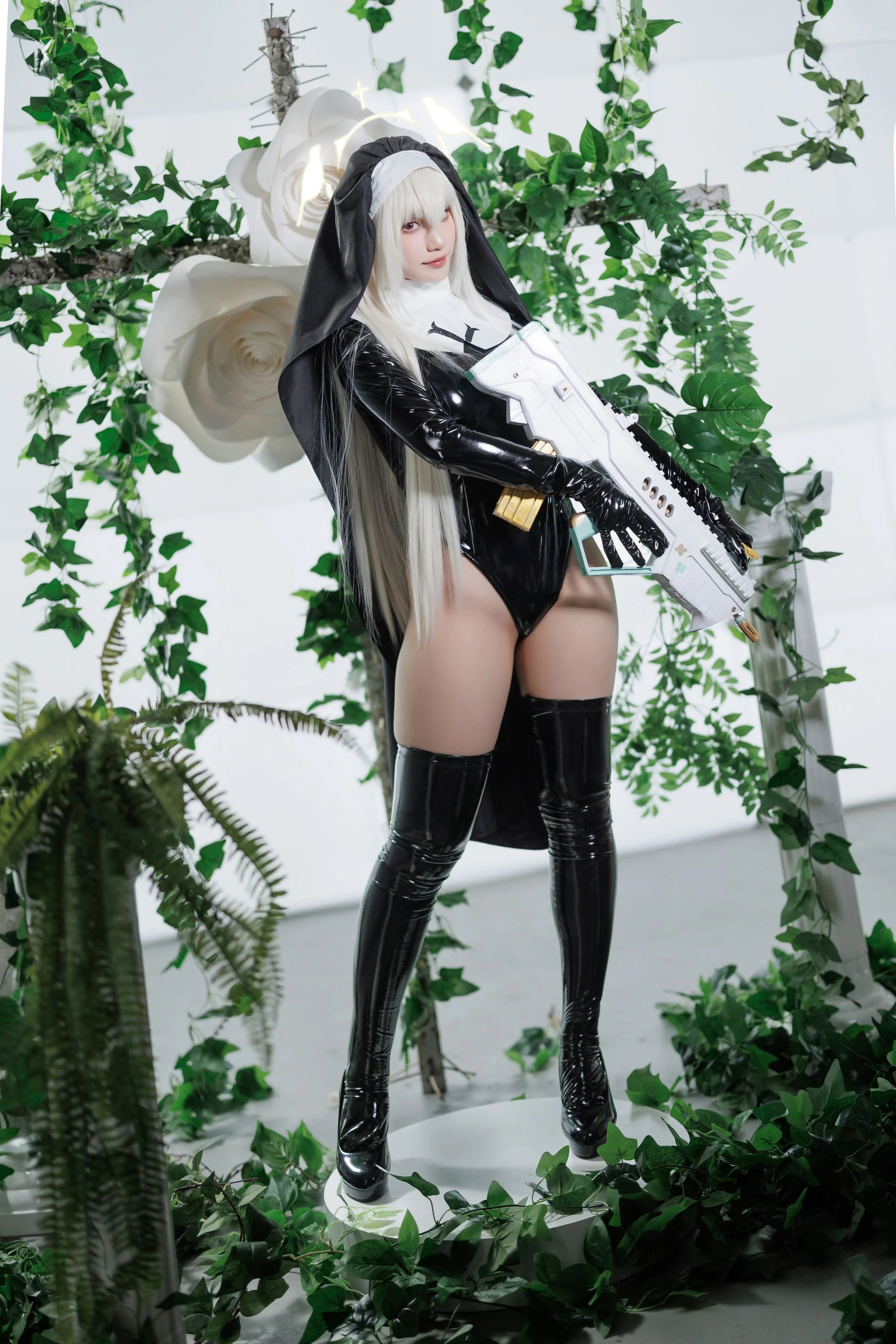 Đọc truyện hentai Tuyển tập Albums siêu phẩm Cosplay - Chap 195 - [Cien Enen] Utazumi Sakurako