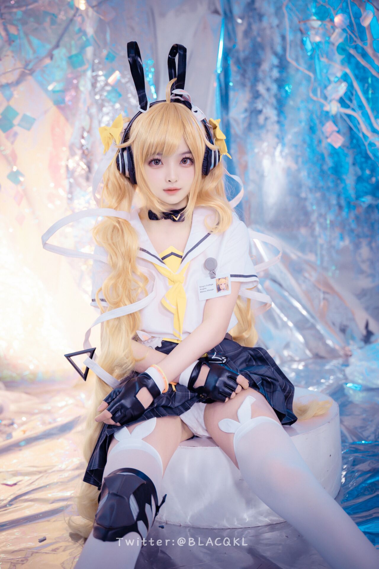 Đọc truyện hentai Tuyển tập Albums siêu phẩm Cosplay - Chap 600 - Bai Li loves chocolate - Angela