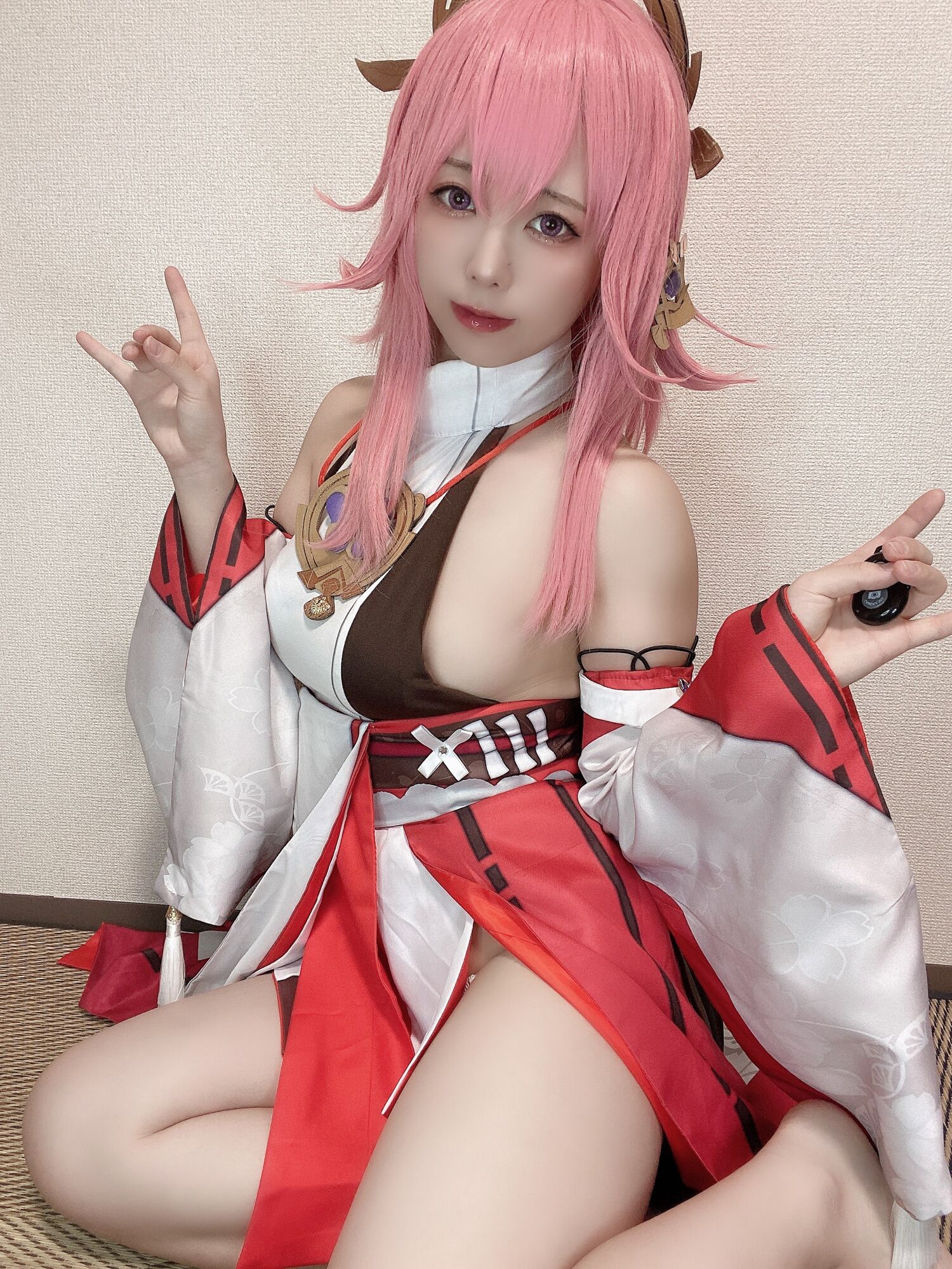 Đọc truyện hentai Tuyển tập Albums siêu phẩm Cosplay - Chap 490 - Rizuna - Yae Miko Cosplay