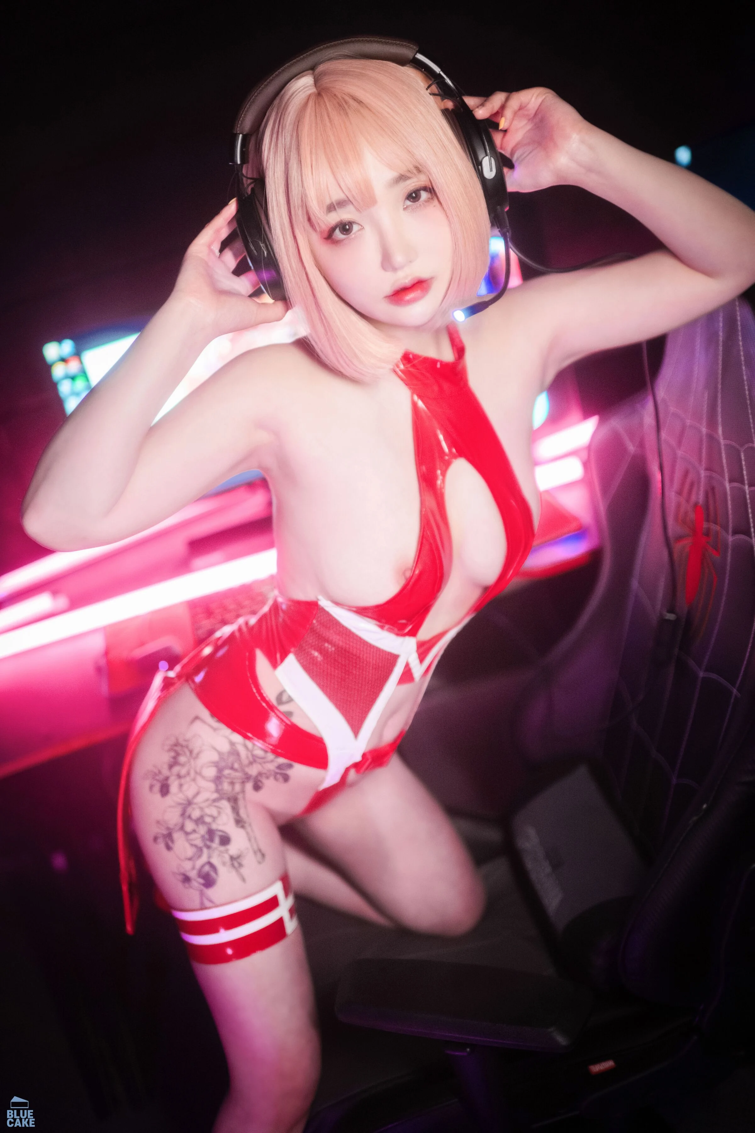 Đọc truyện hentai Tuyển tập Albums siêu phẩm Cosplay - Chap 622 - Son YeEun - CODE - 002 MINI