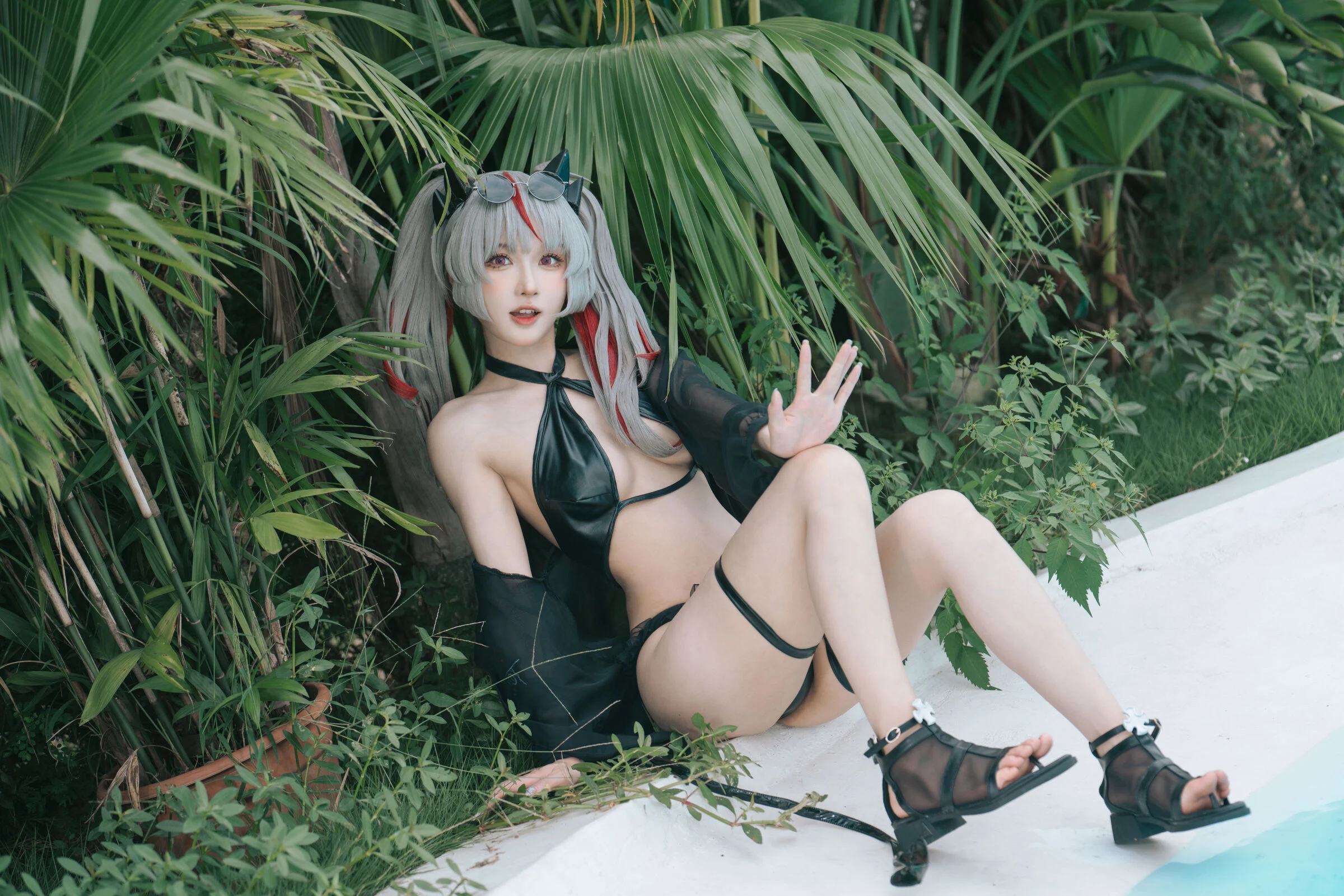 Đọc truyện hentai Tuyển tập Albums siêu phẩm Cosplay - Chap 200 - Azur Lane Otto von Alvensleben