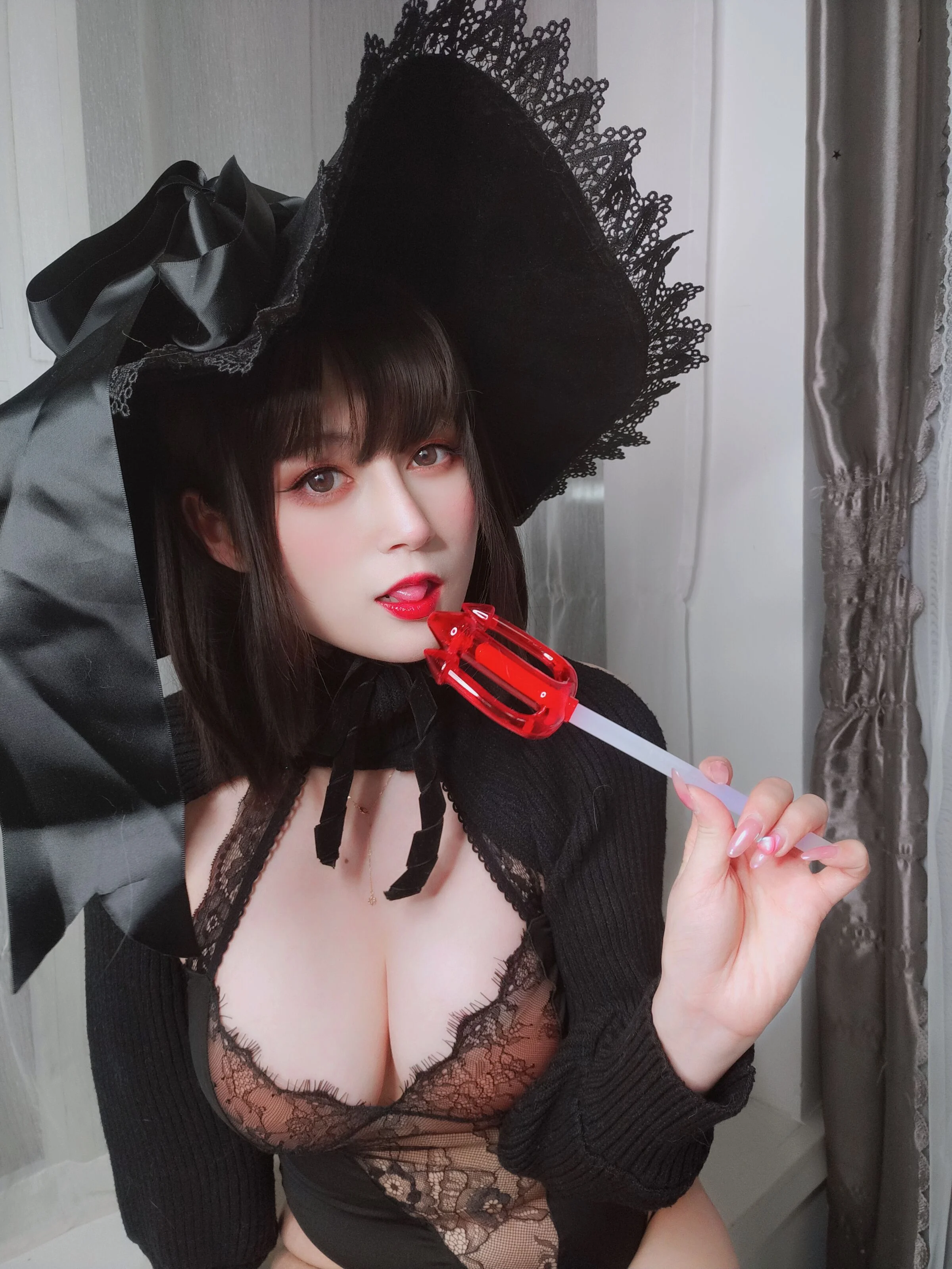 Đọc truyện hentai Tuyển tập Albums siêu phẩm Cosplay - Chap 68 - Phù thủy Cheshire